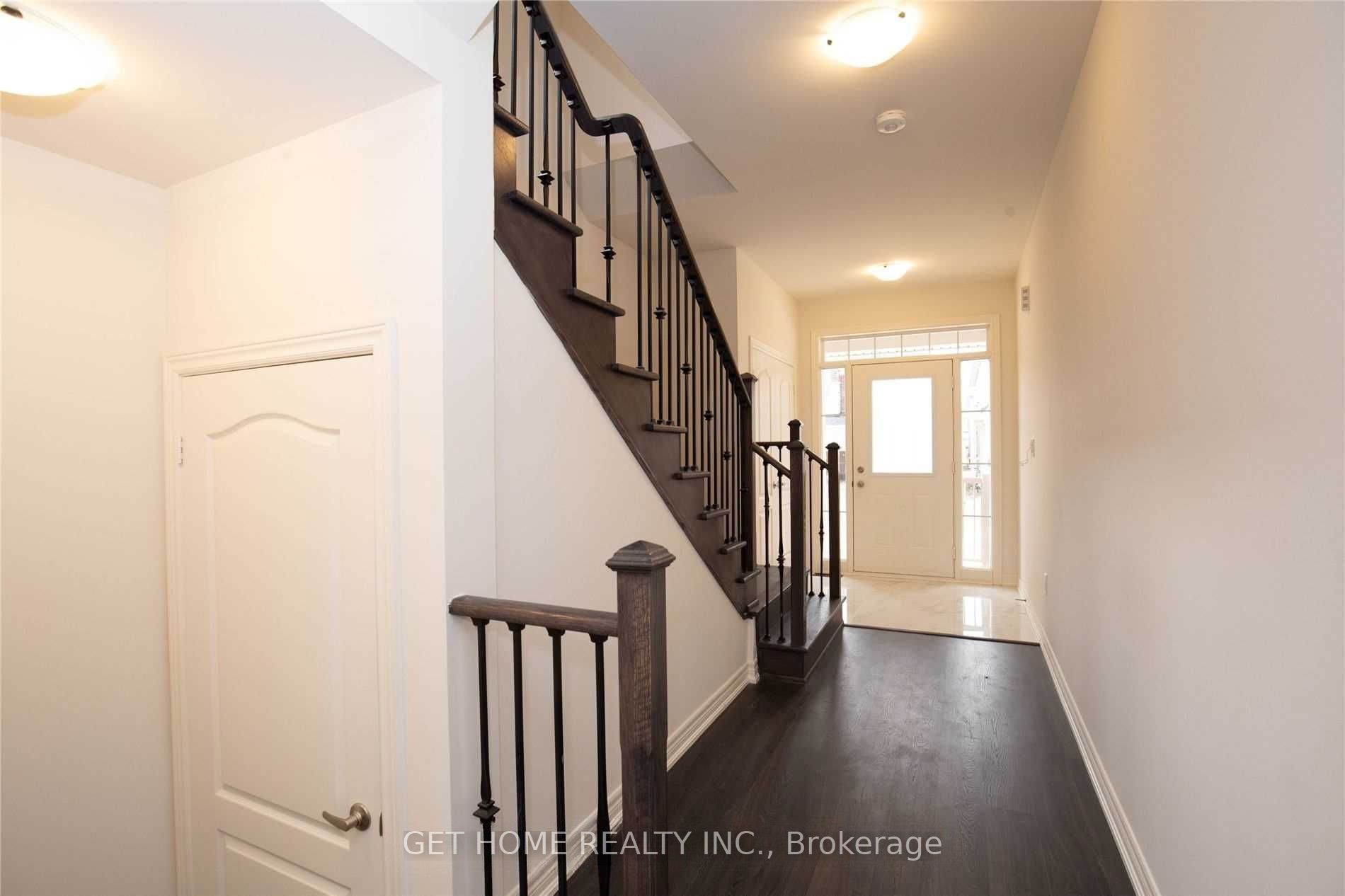 83 Westfield Crescent Property Photo 3