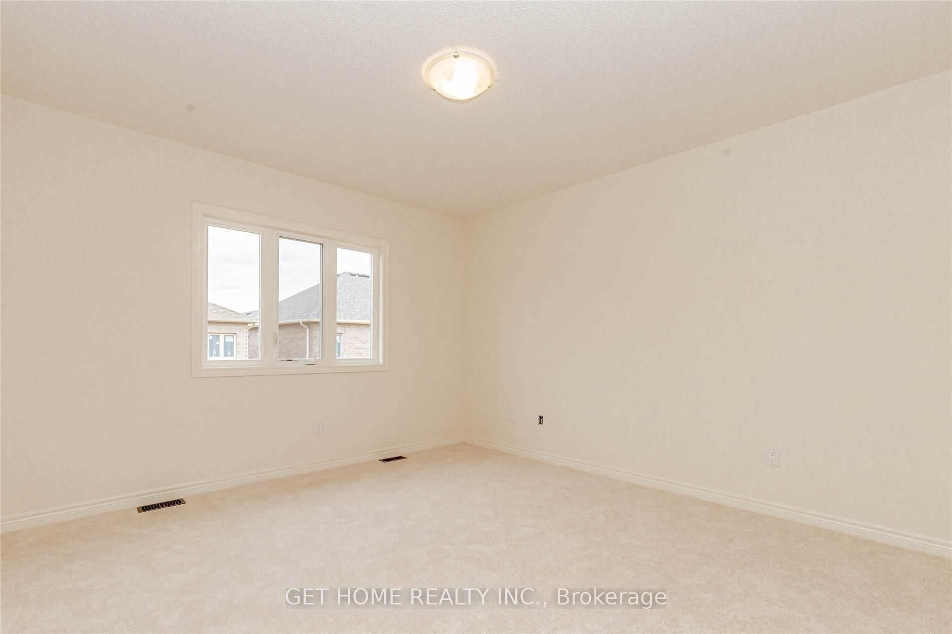 83 Westfield Crescent Property Photo 26