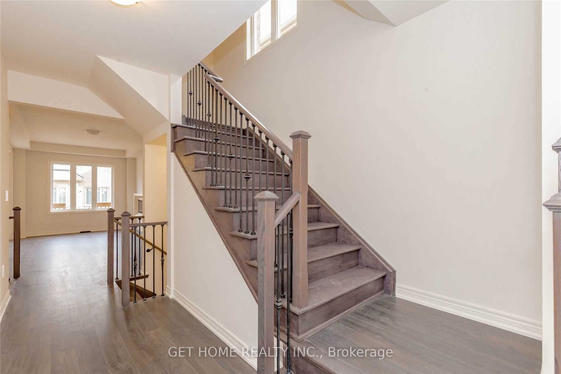 83 Westfield Crescent Property Photo 33
