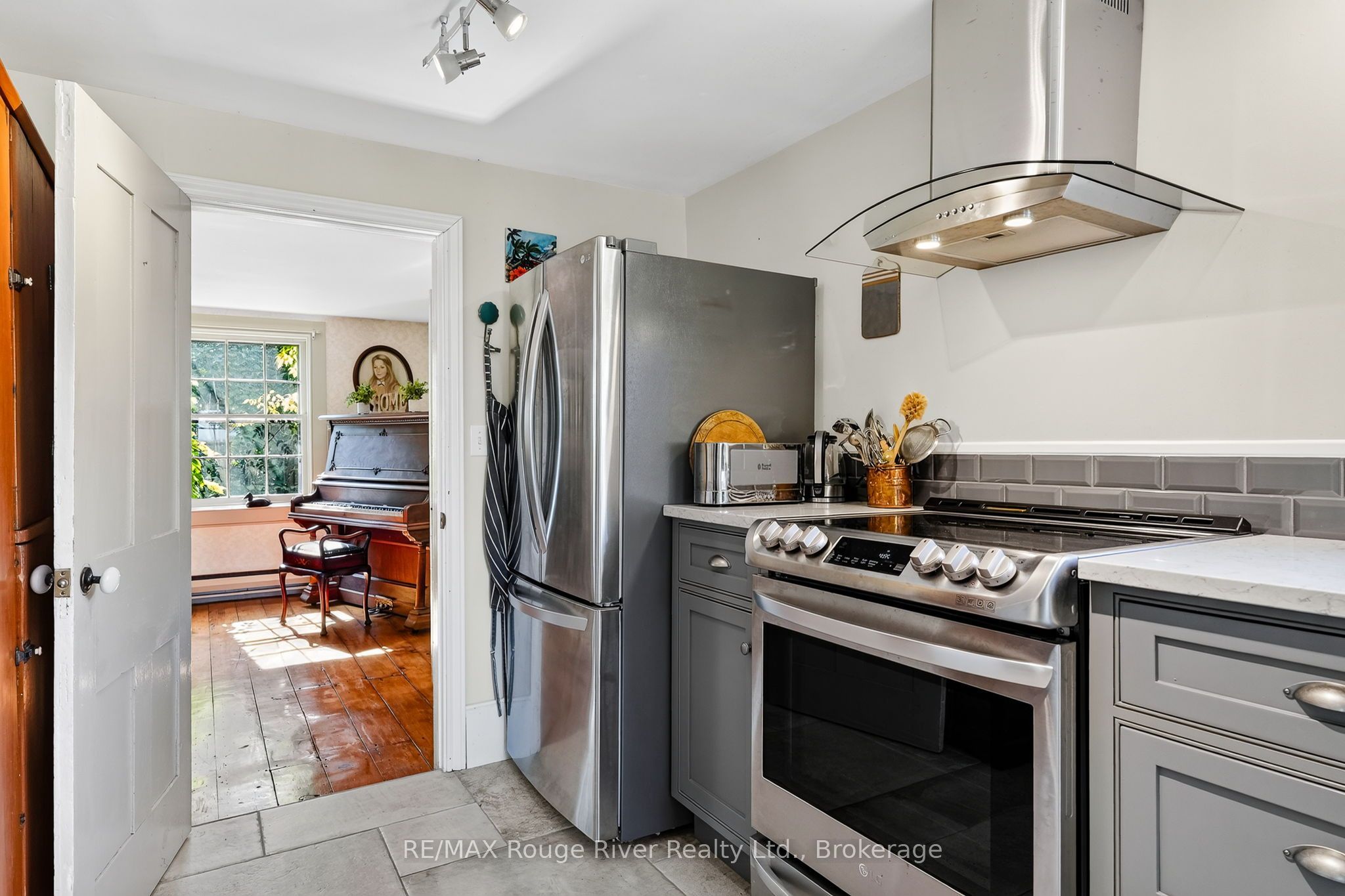 566 Penryn Road Property Photo 17