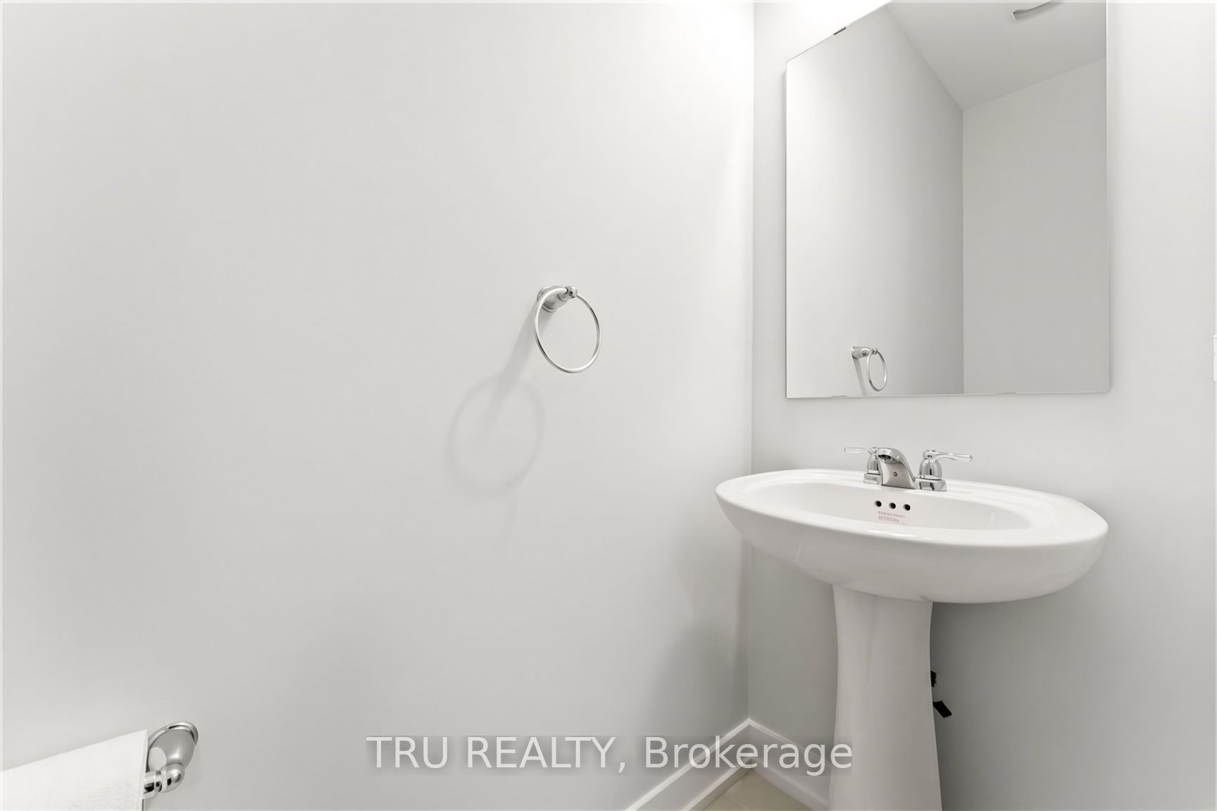 239 Anyolite Private Property Photo 11