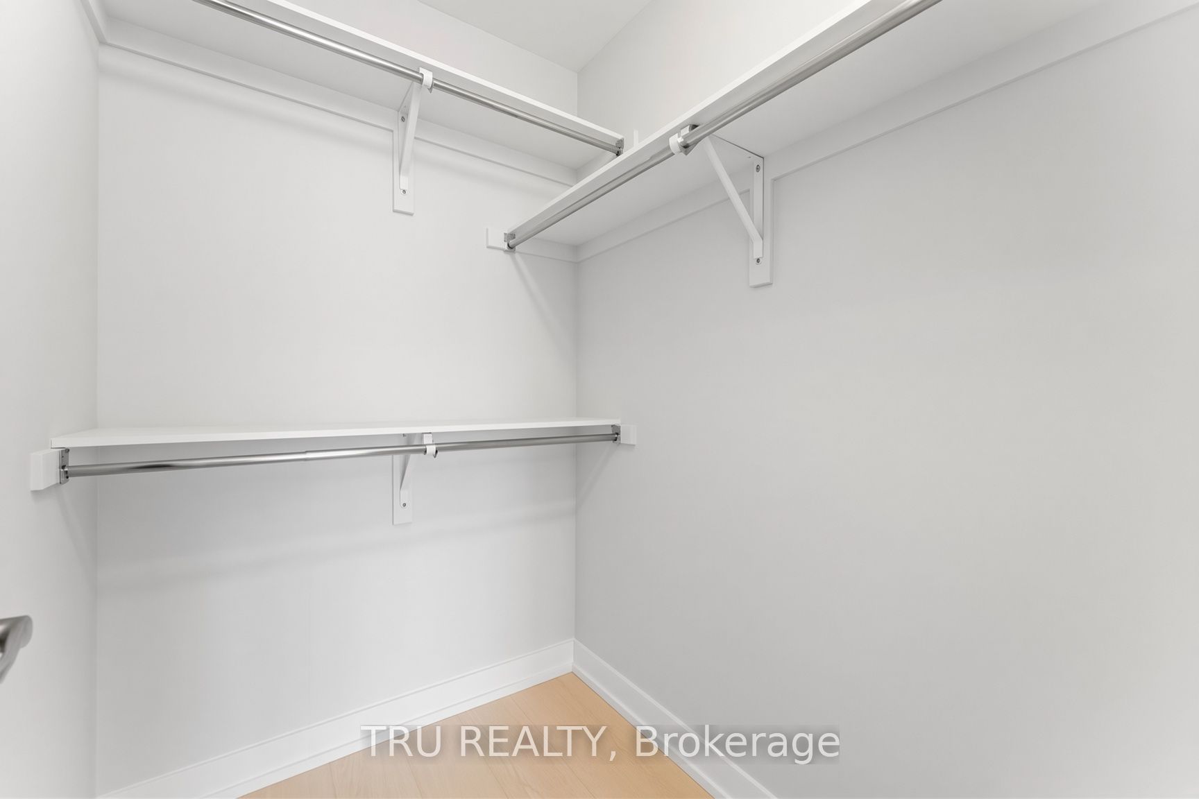 239 Anyolite Private Property Photo 17