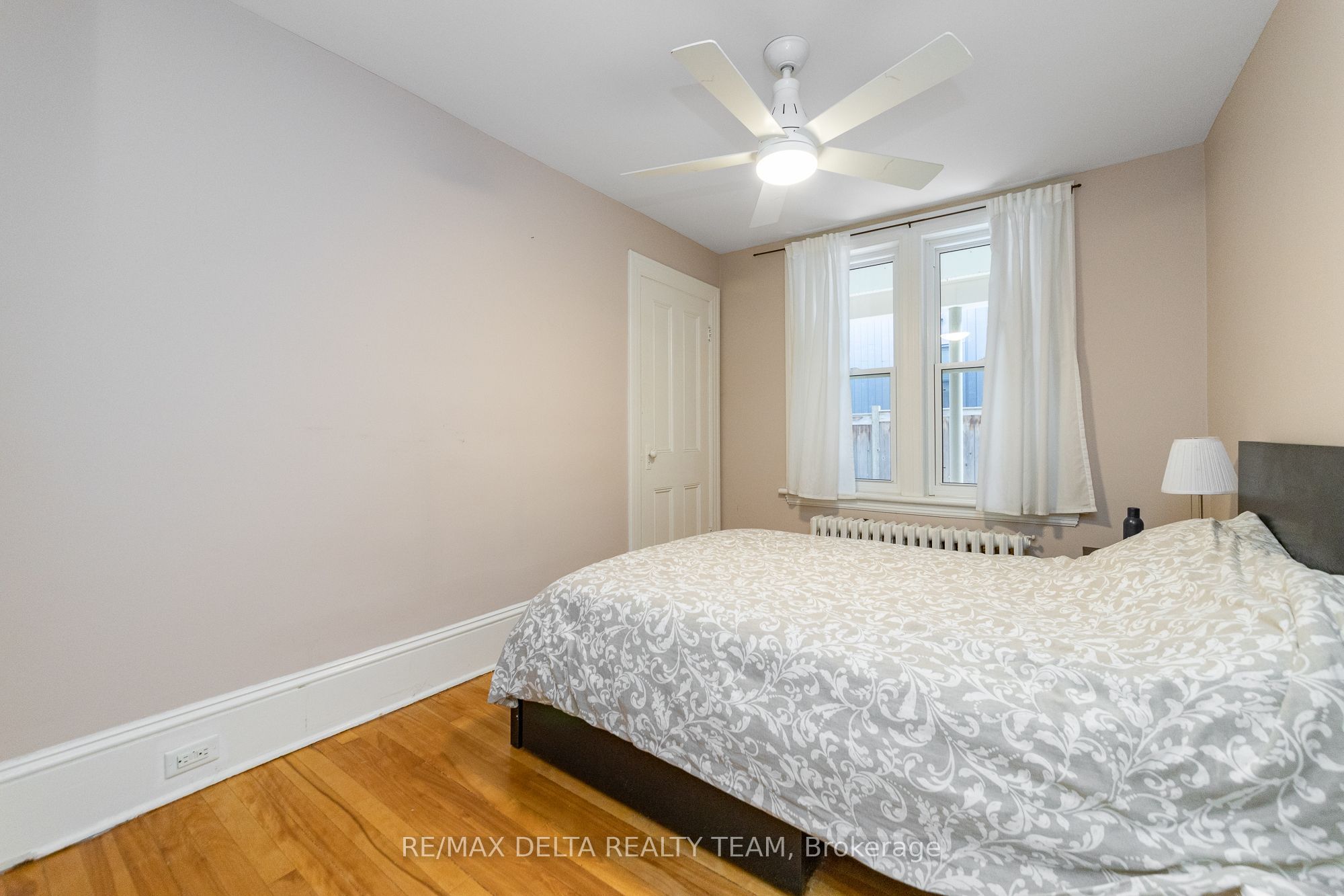 192 Stanley Avenue A Property Photo 13