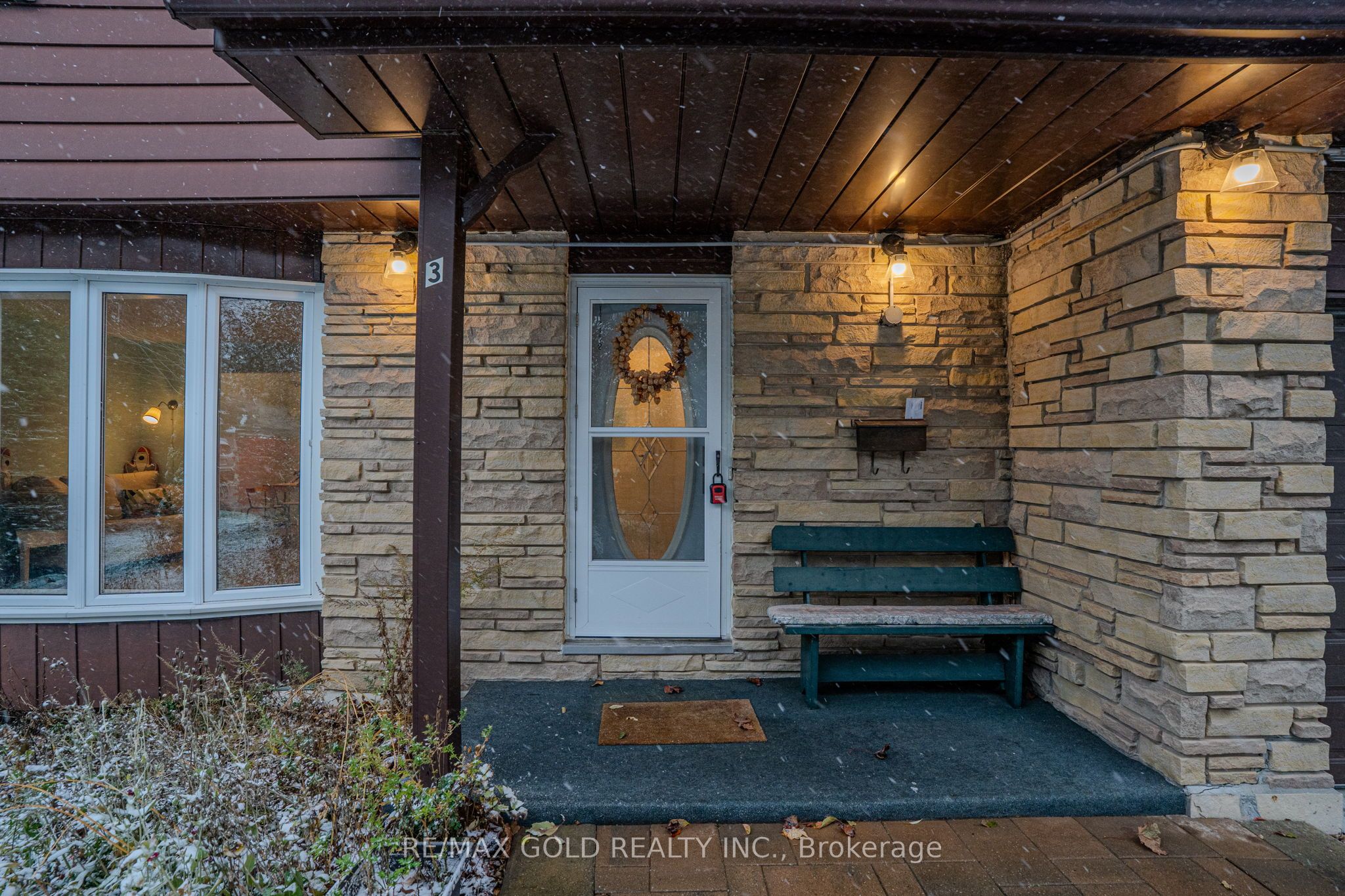 3 St Lawrence Place Property Photo 4