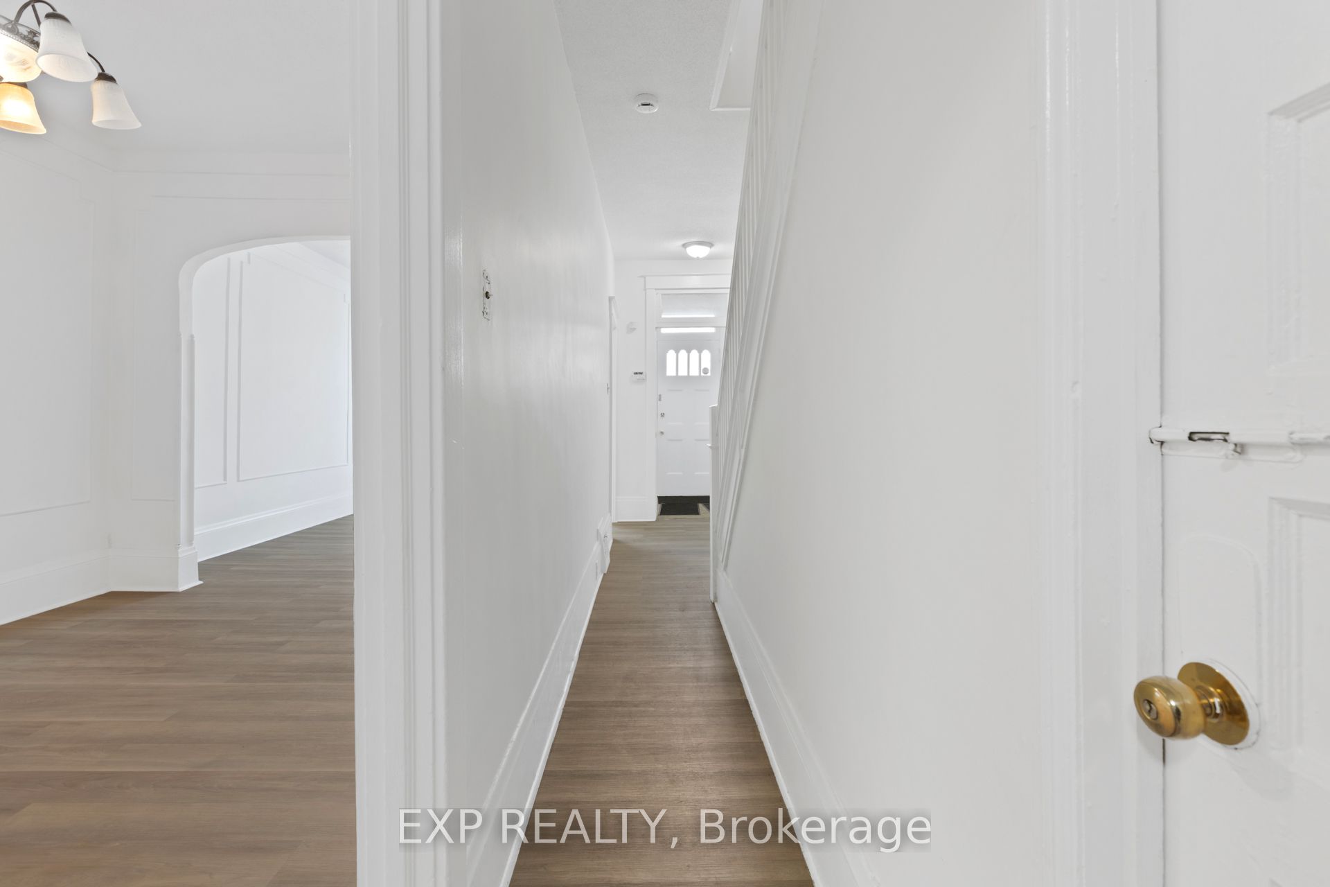 292-294 Clarence Street Property Photo 10
