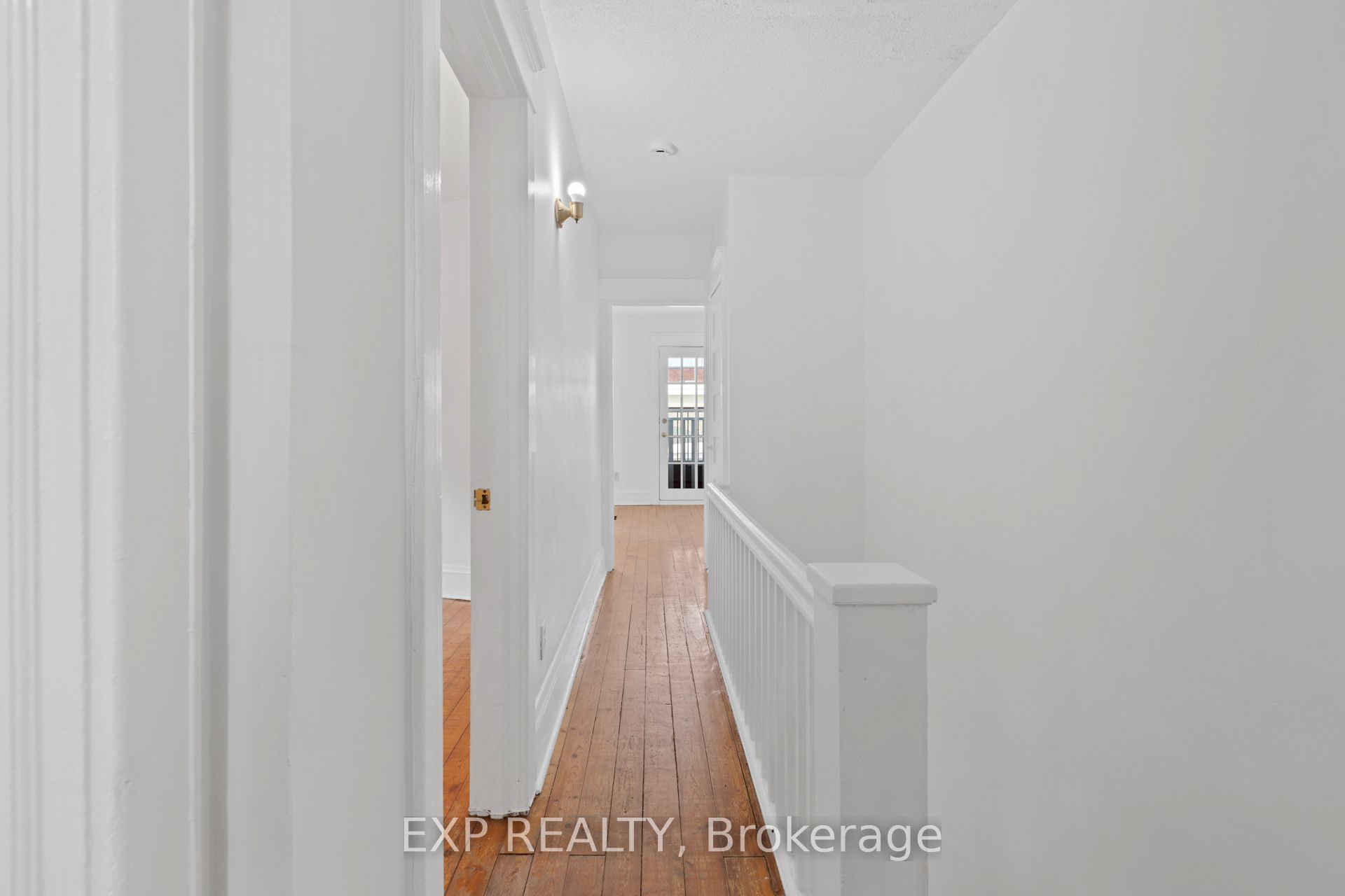 292-294 Clarence Street Property Photo 13