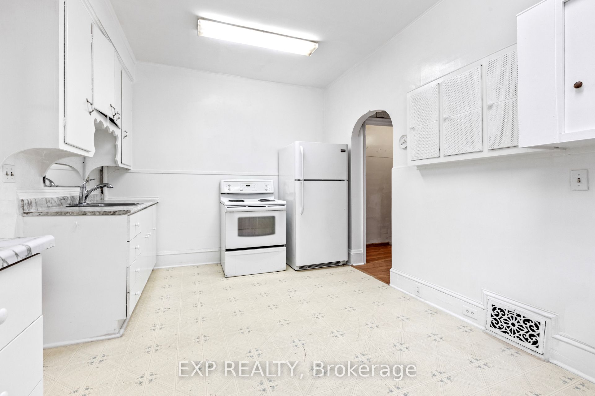 292-294 Clarence Street Property Photo 28