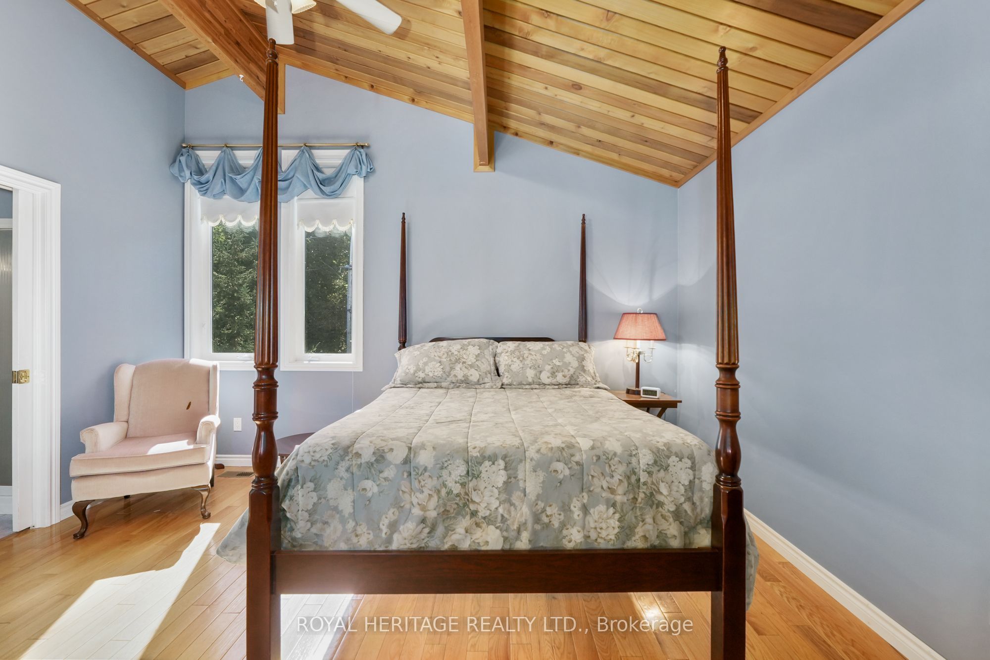 66 6-7th Line Property Photo 17