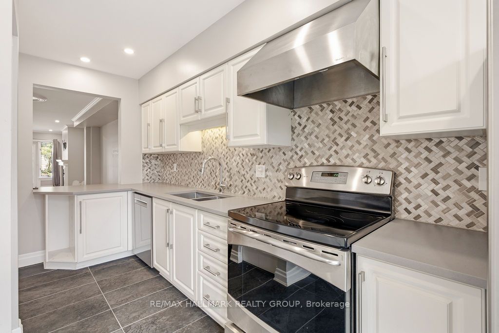 47 Rideau Terrace Property Photo 17
