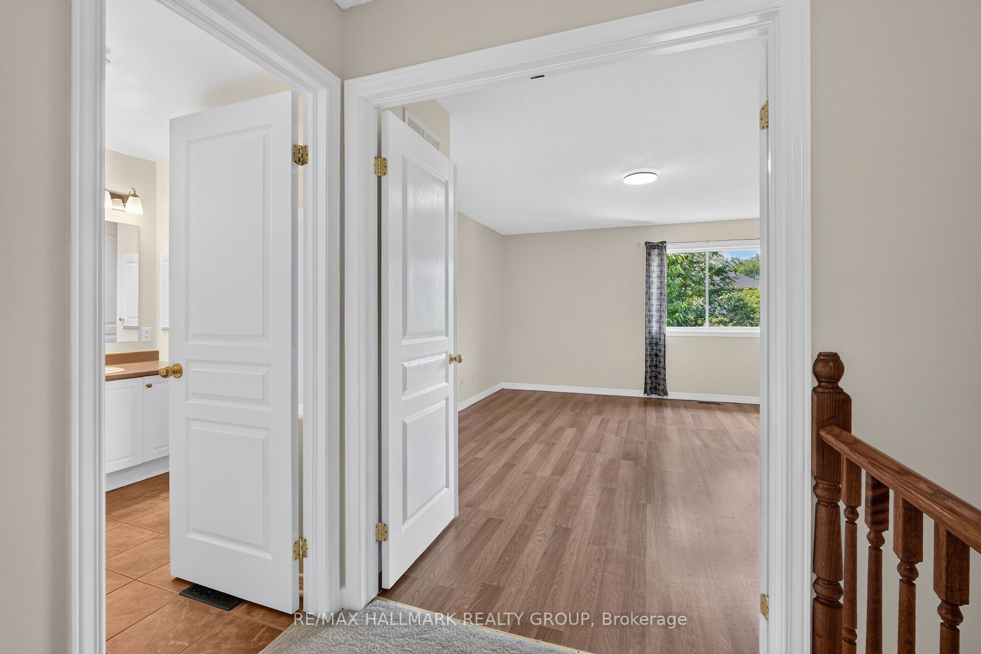 24 Gray Crescent Property Photo 25