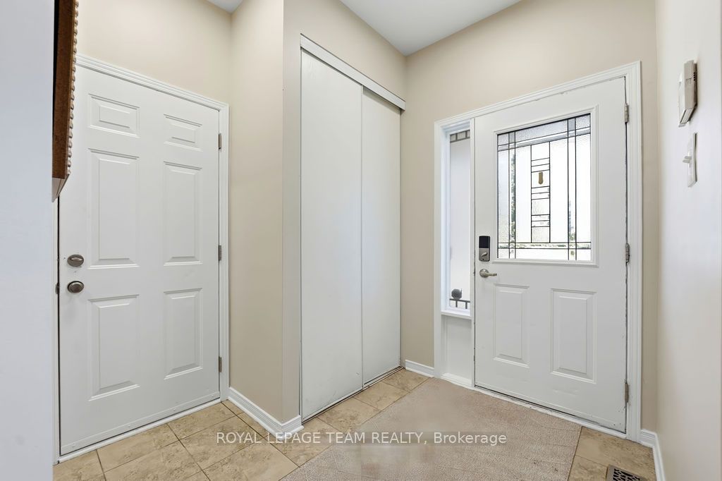 195 Harbour View Street Property Photo 3