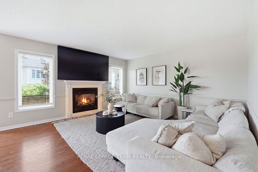 195 Harbour View Street Property Photo 11