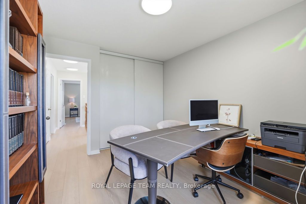 195 Harbour View Street Property Photo 29