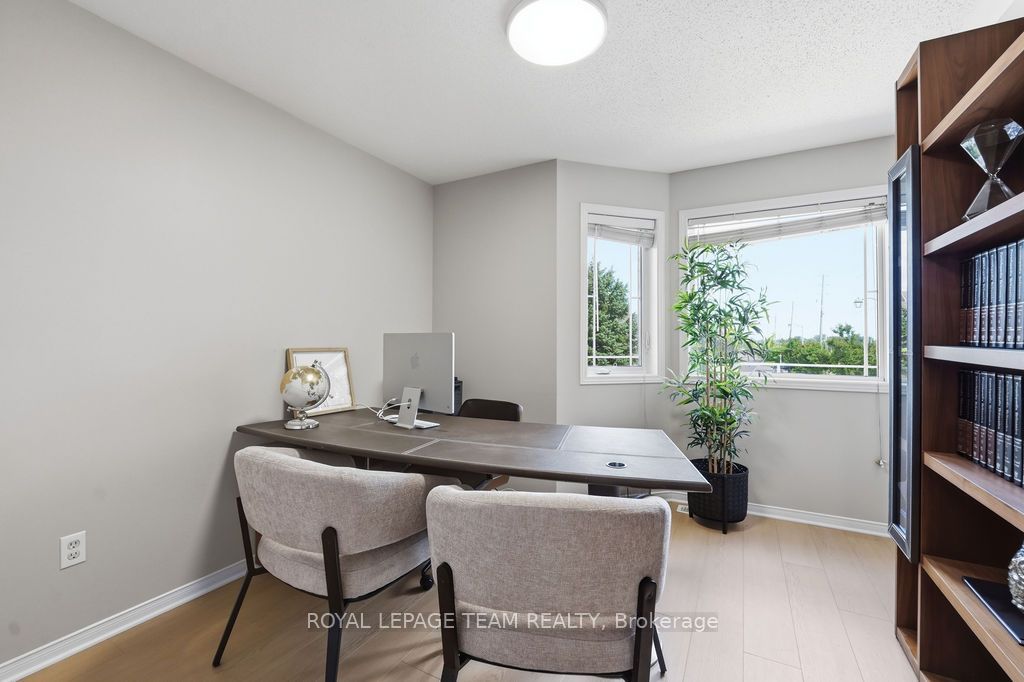 195 Harbour View Street Property Photo 30