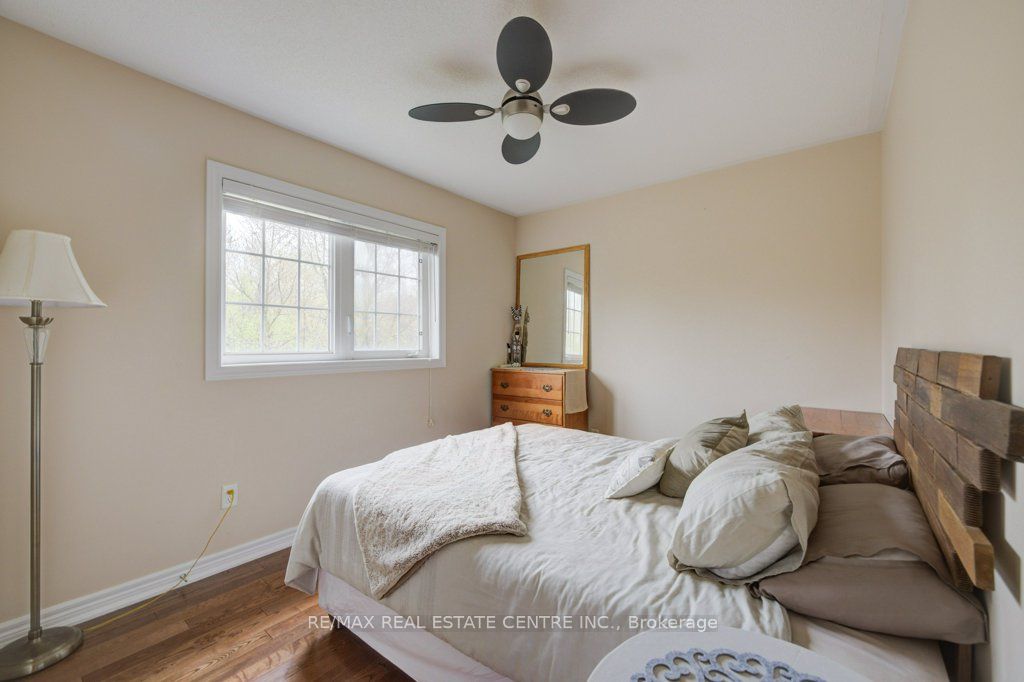 28 Glendarling Crescent Property Photo 14