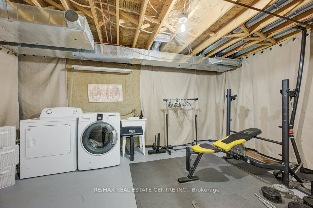 28 Glendarling Crescent Property Photo 22