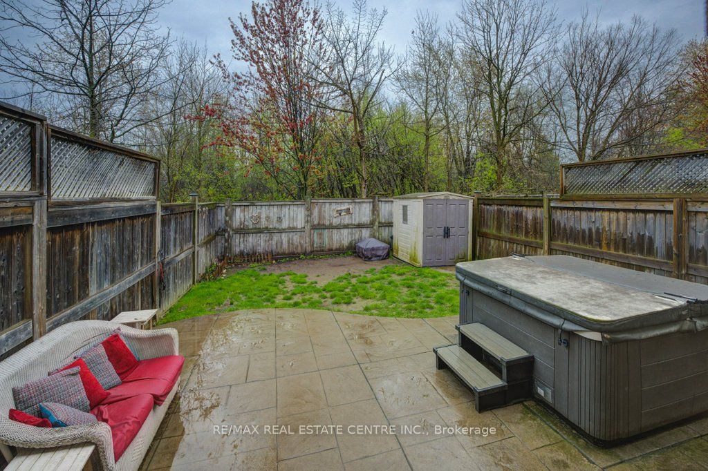 28 Glendarling Crescent Property Photo 25