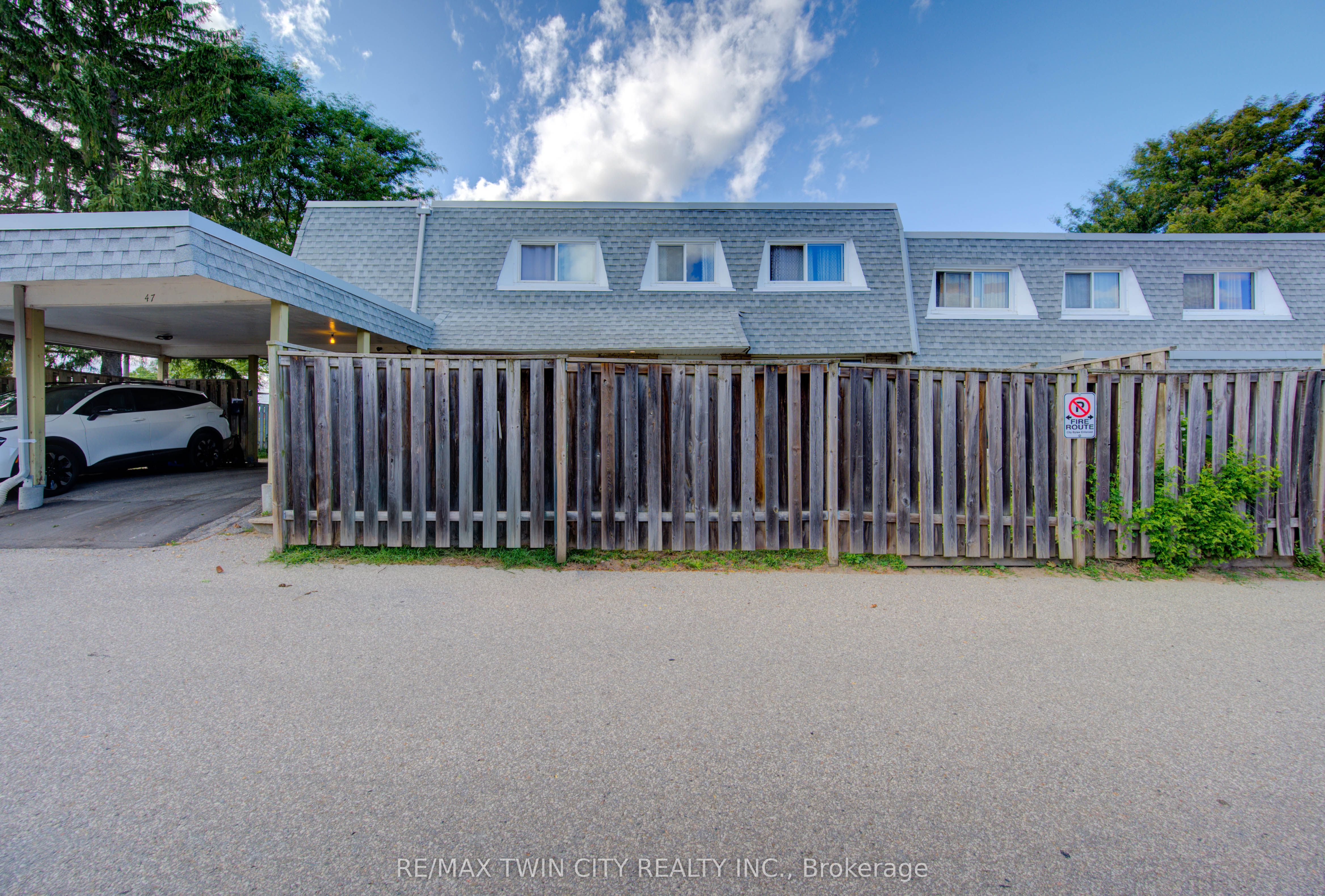 14 Williamsburg Road 47 Property Photo 6