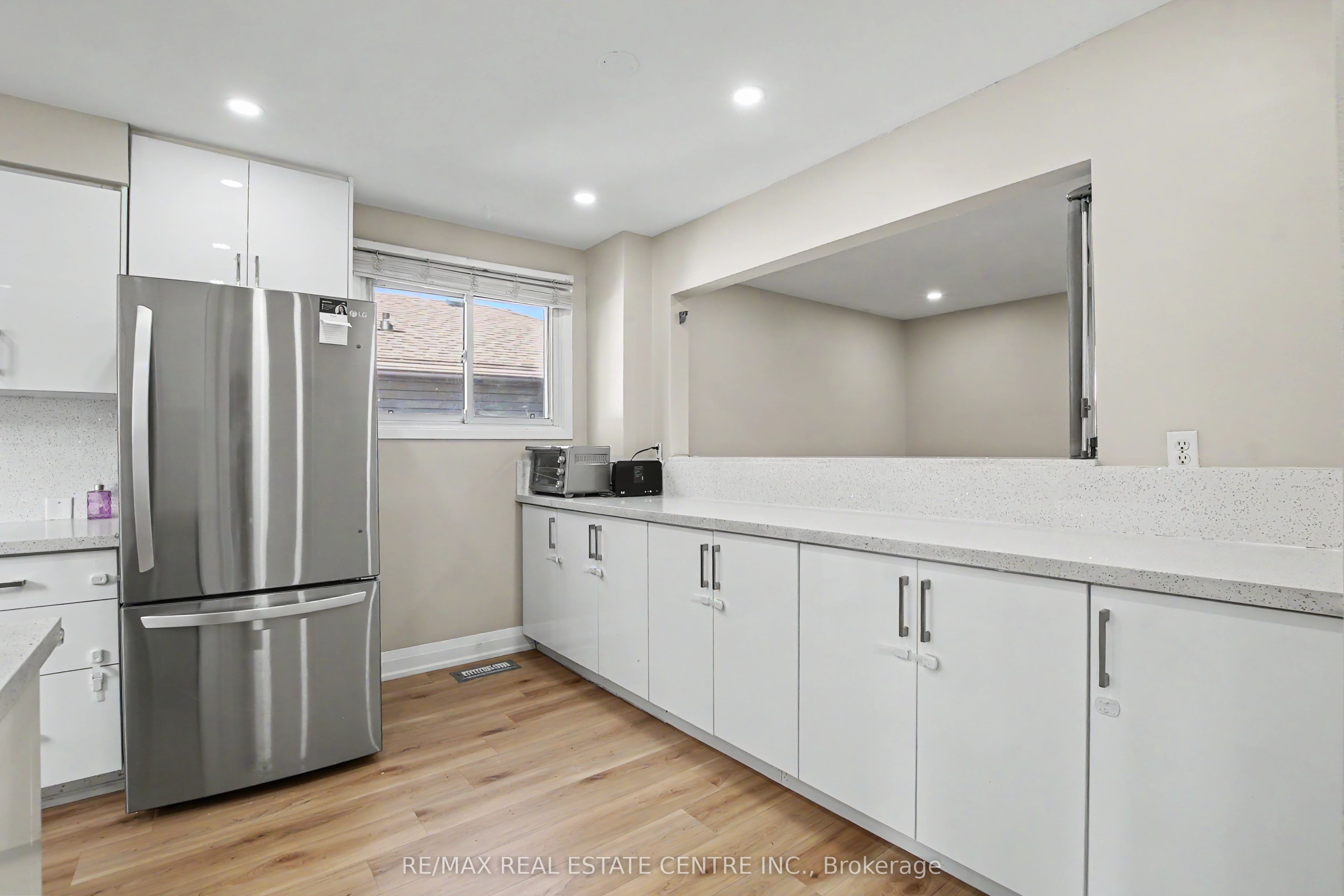 4 Seaforth Court Property Photo 6