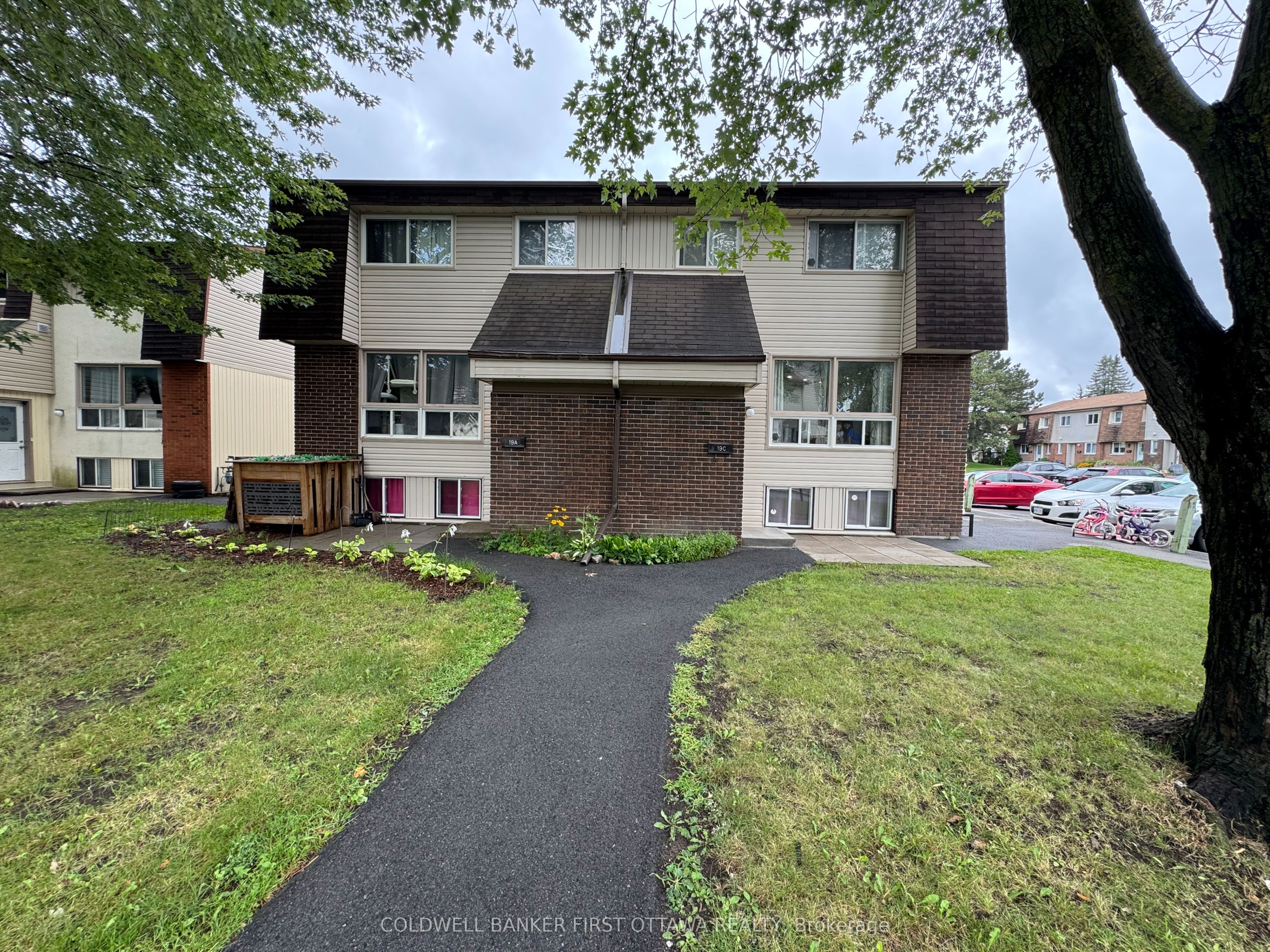 19c Sonnet Crescent 85 Property Photo 1