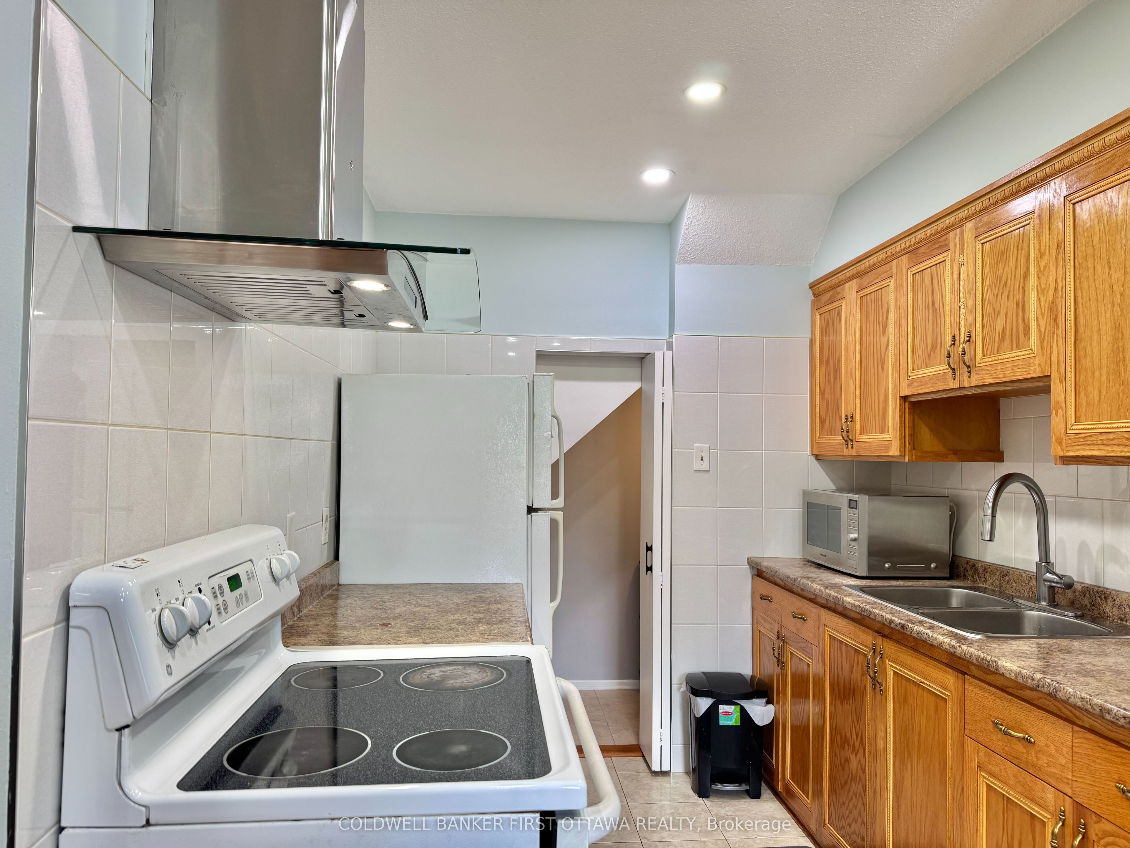 19c Sonnet Crescent Property Photo 20