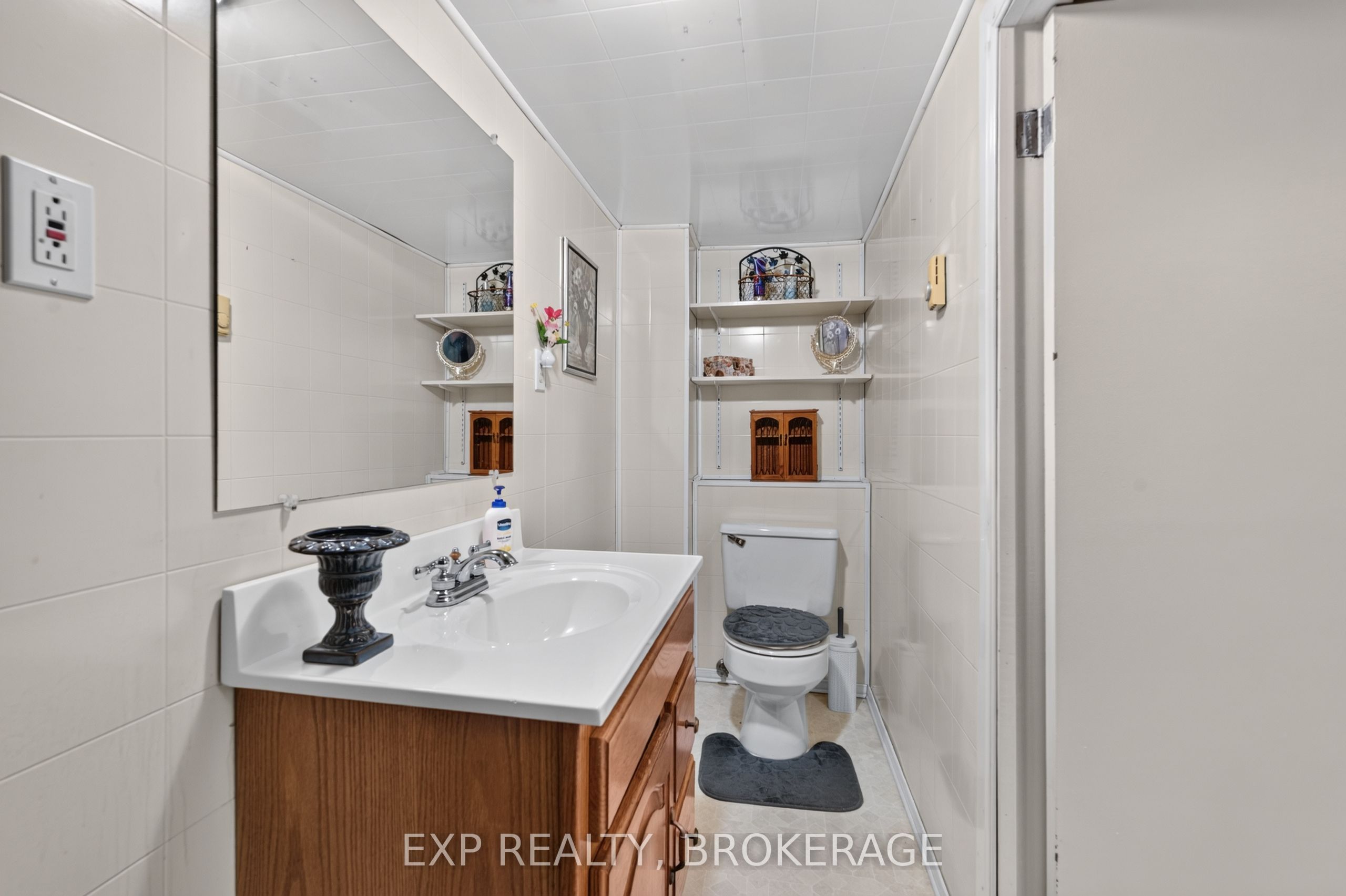 6583 Highway 15 Property Photo 45