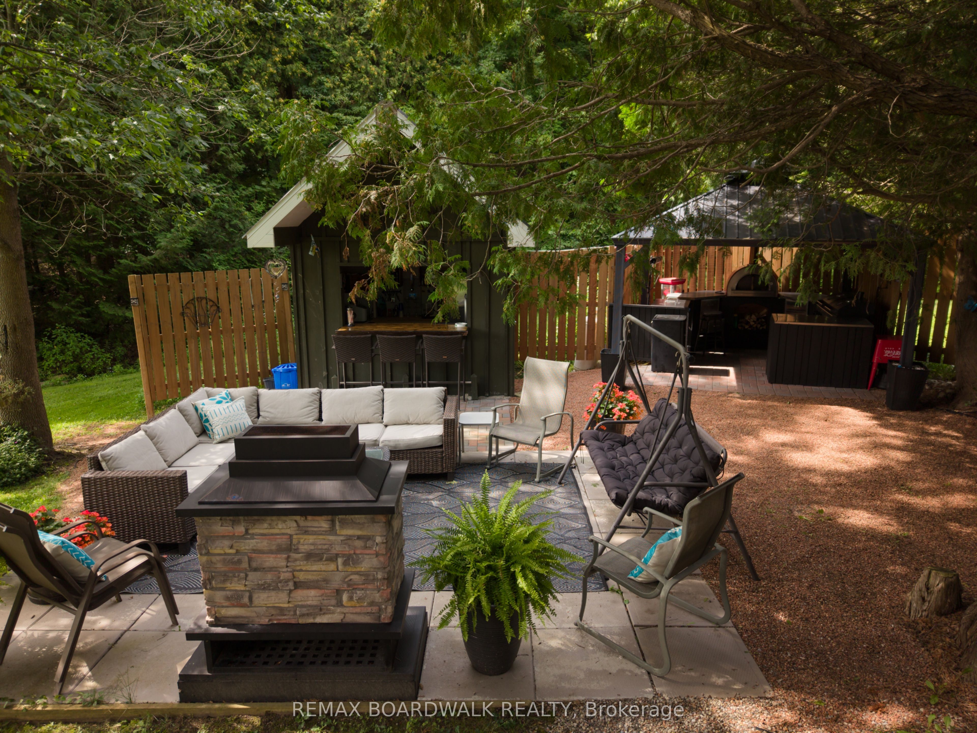 180 Pilgrim Lane Property Photo 8