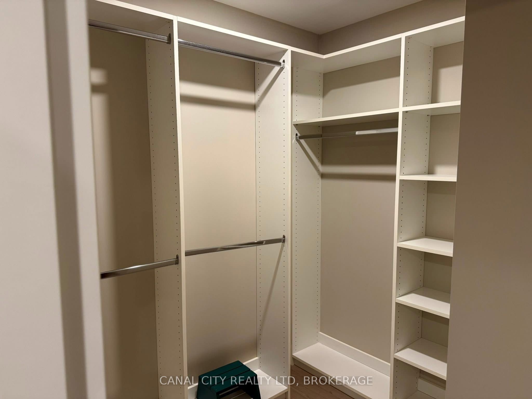 10 Albert Street E 304 Property Photo 12