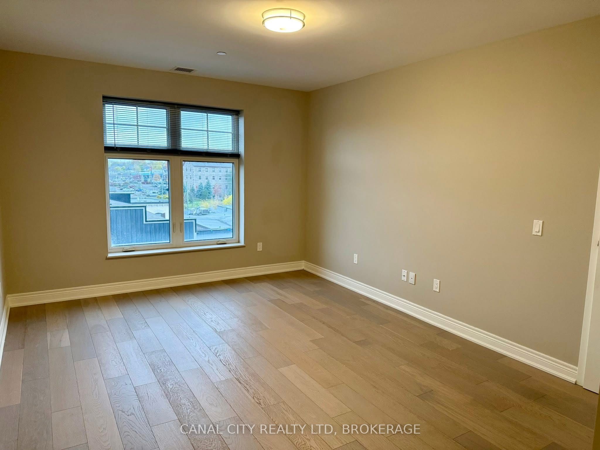 10 Albert Street E 304 Property Photo 15