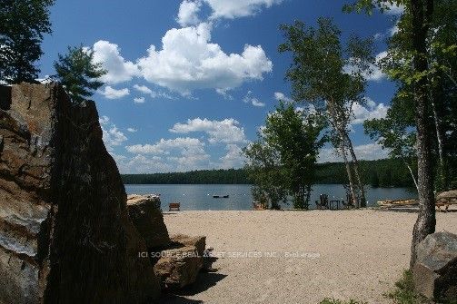 1016 Twin Pine Lane Property Photo 23