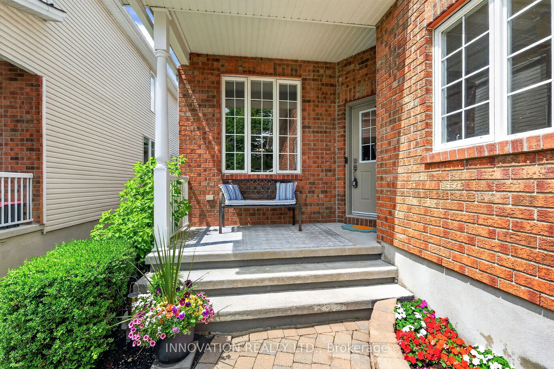 78 Maricona Way Property Photo 3