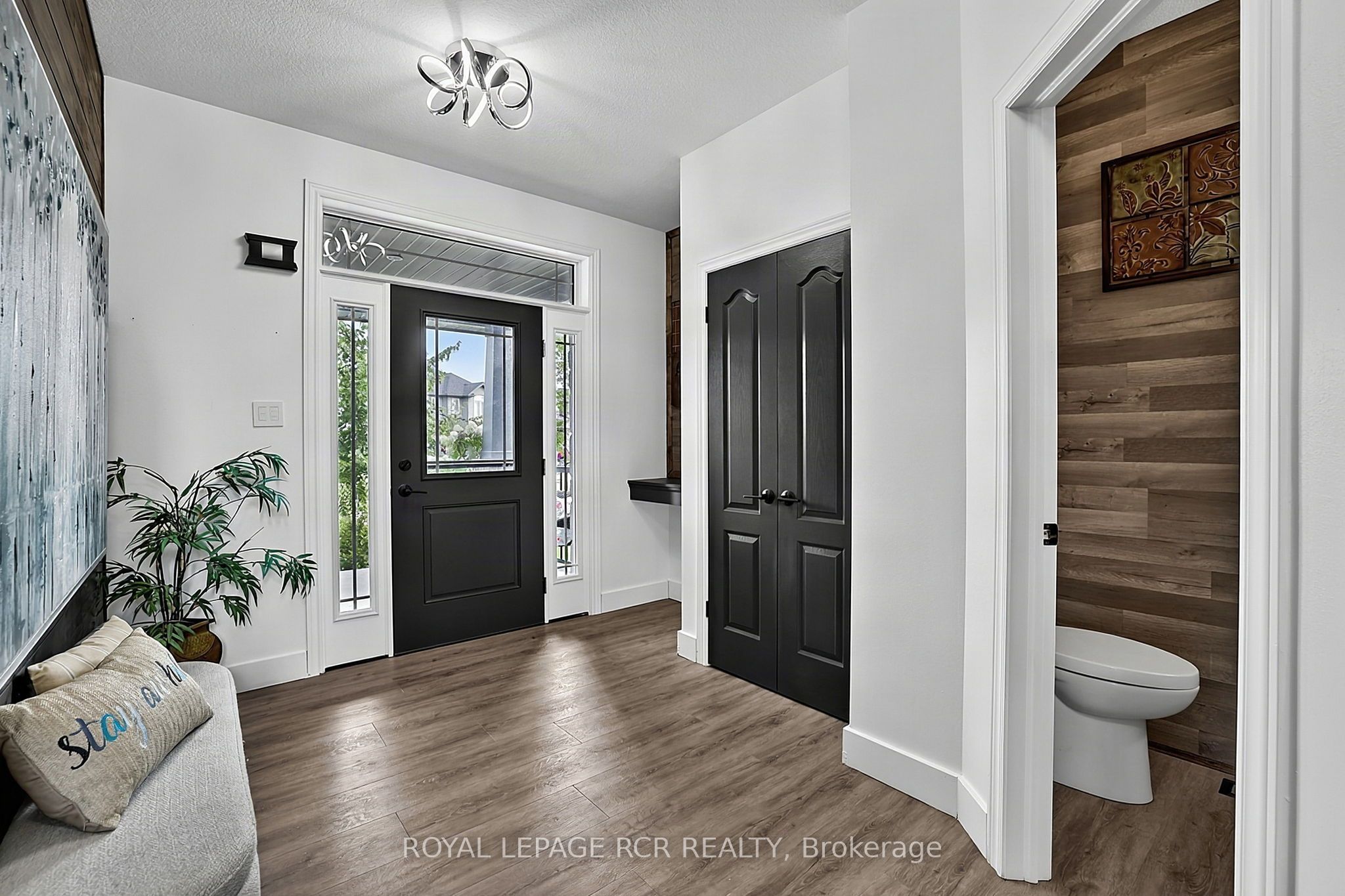 9 Mcintyre Lane Property Photo 7