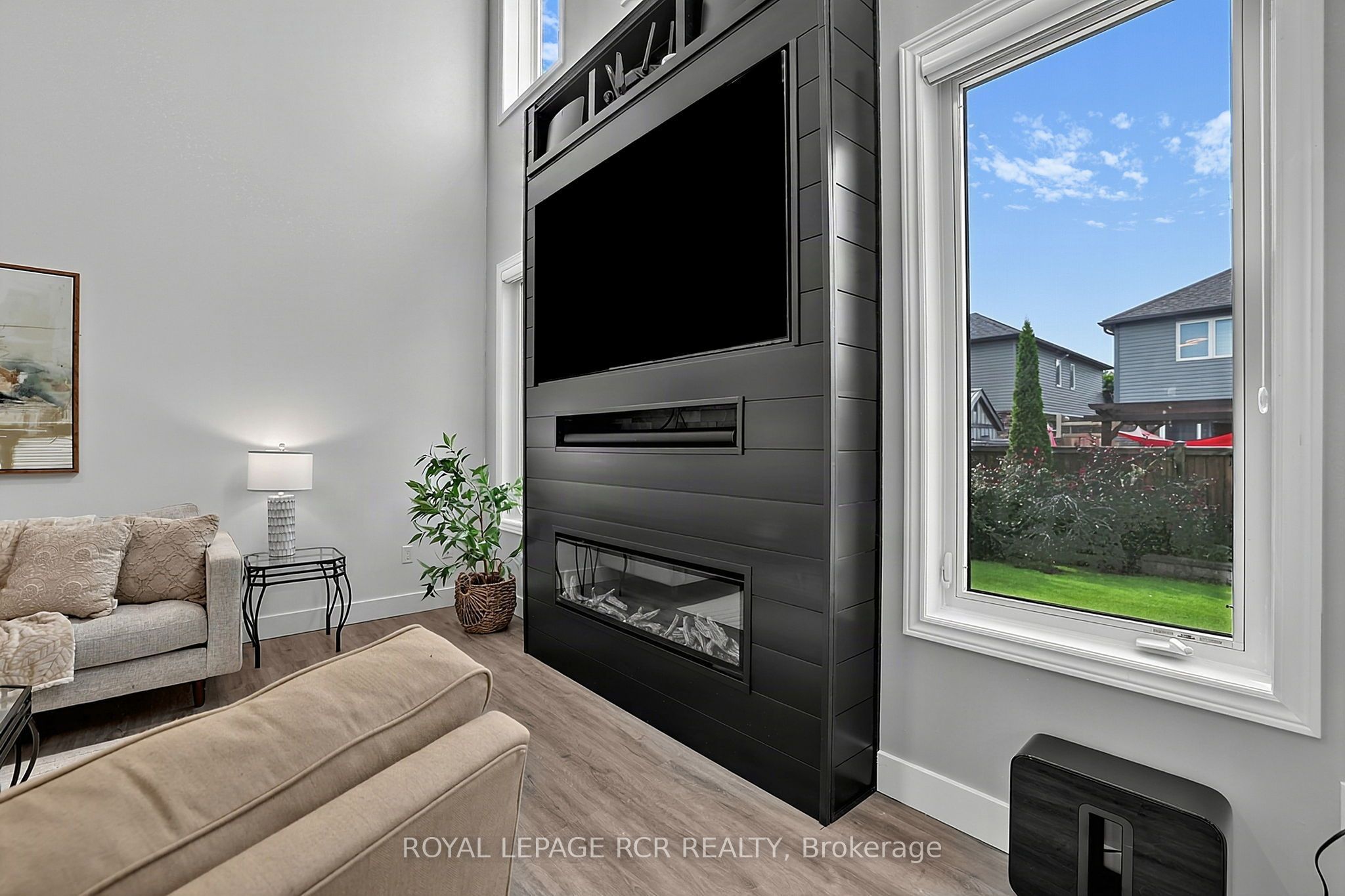 9 Mcintyre Lane Property Photo 14