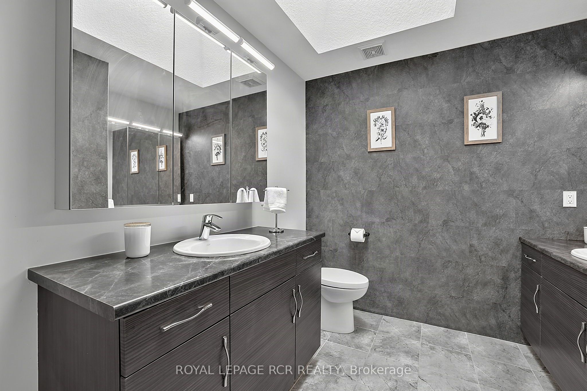 9 Mcintyre Lane Property Photo 33