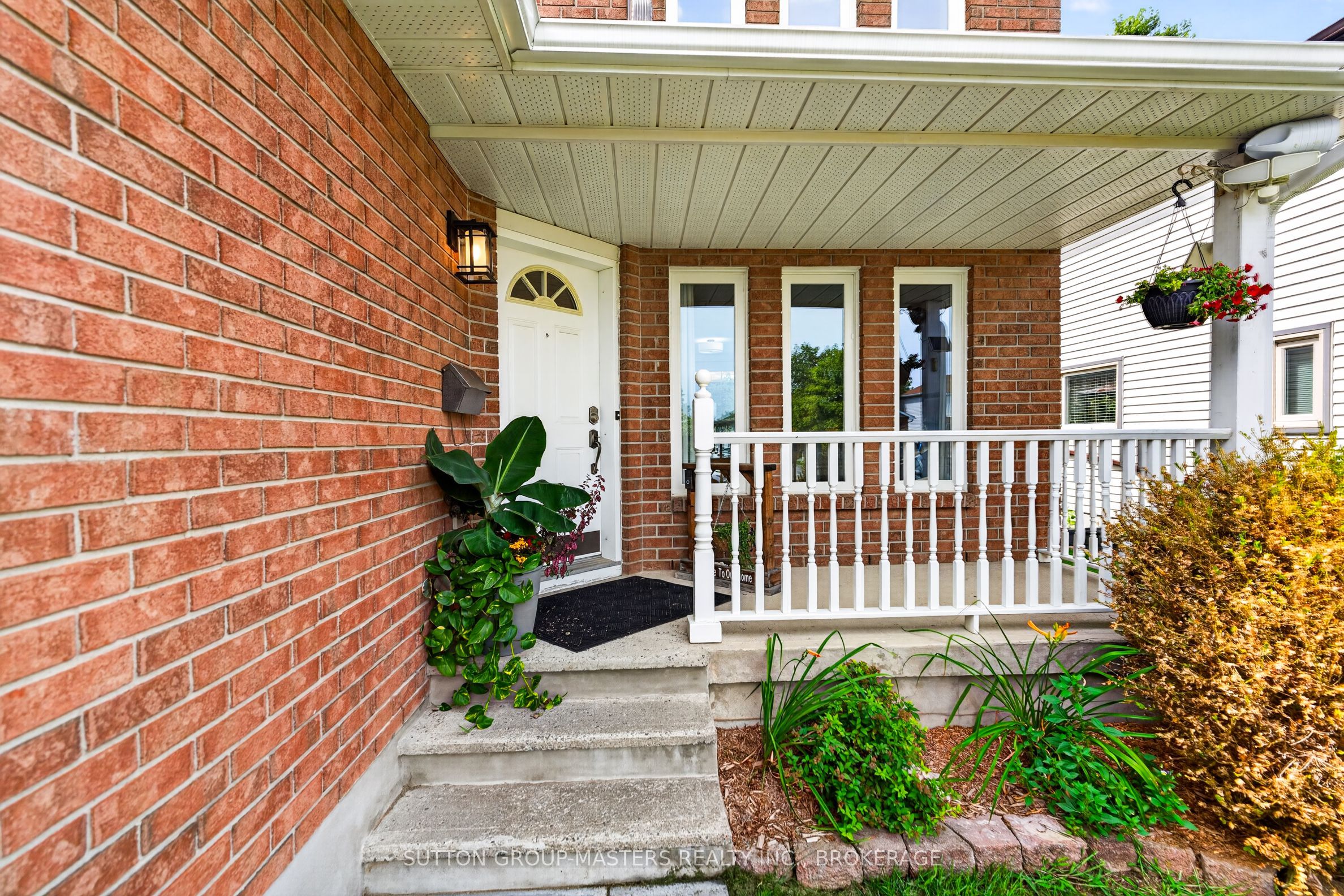 473 Evangeline Avenue Property Photo 4