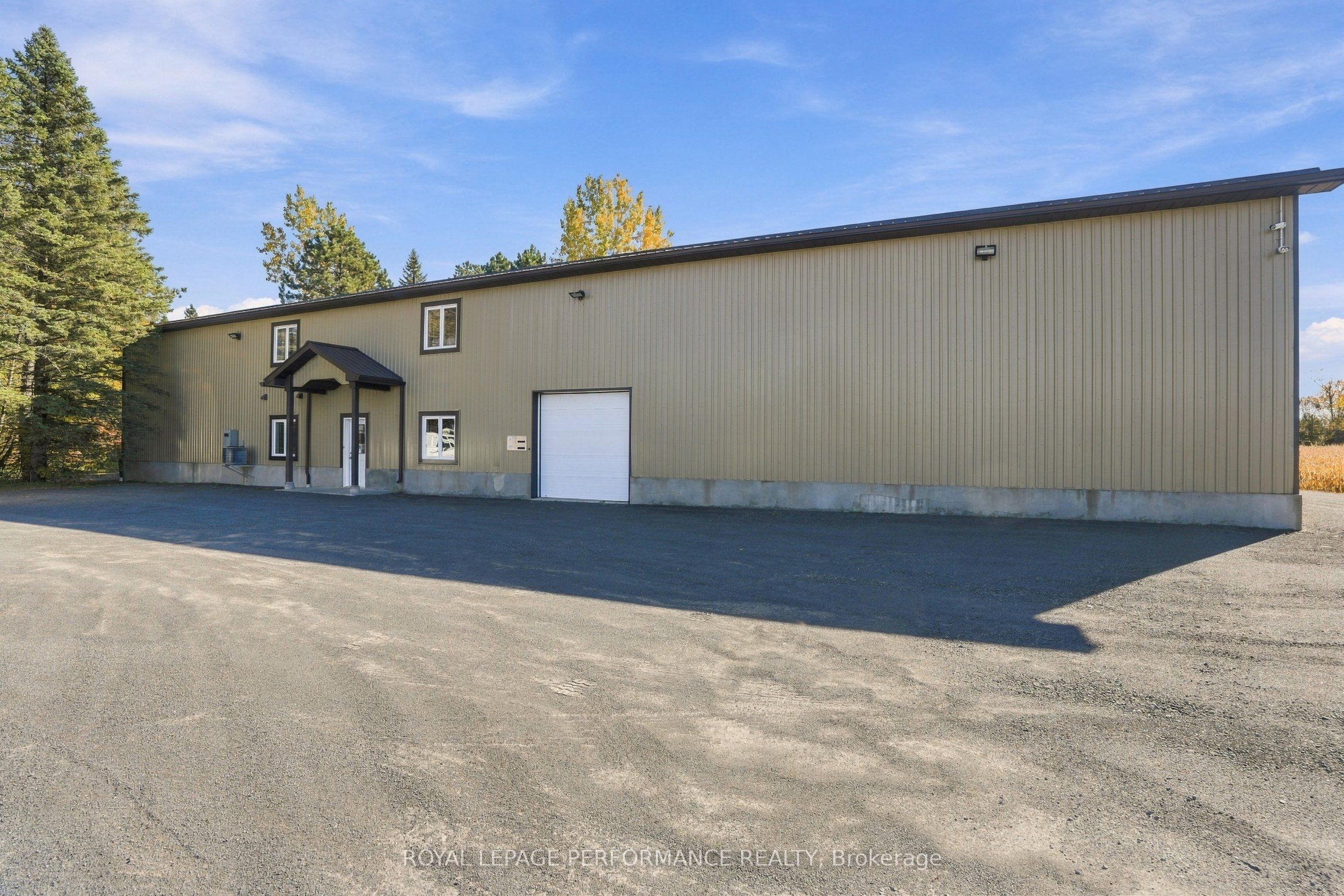 5536 County Rd 10 Road Property Photo 1