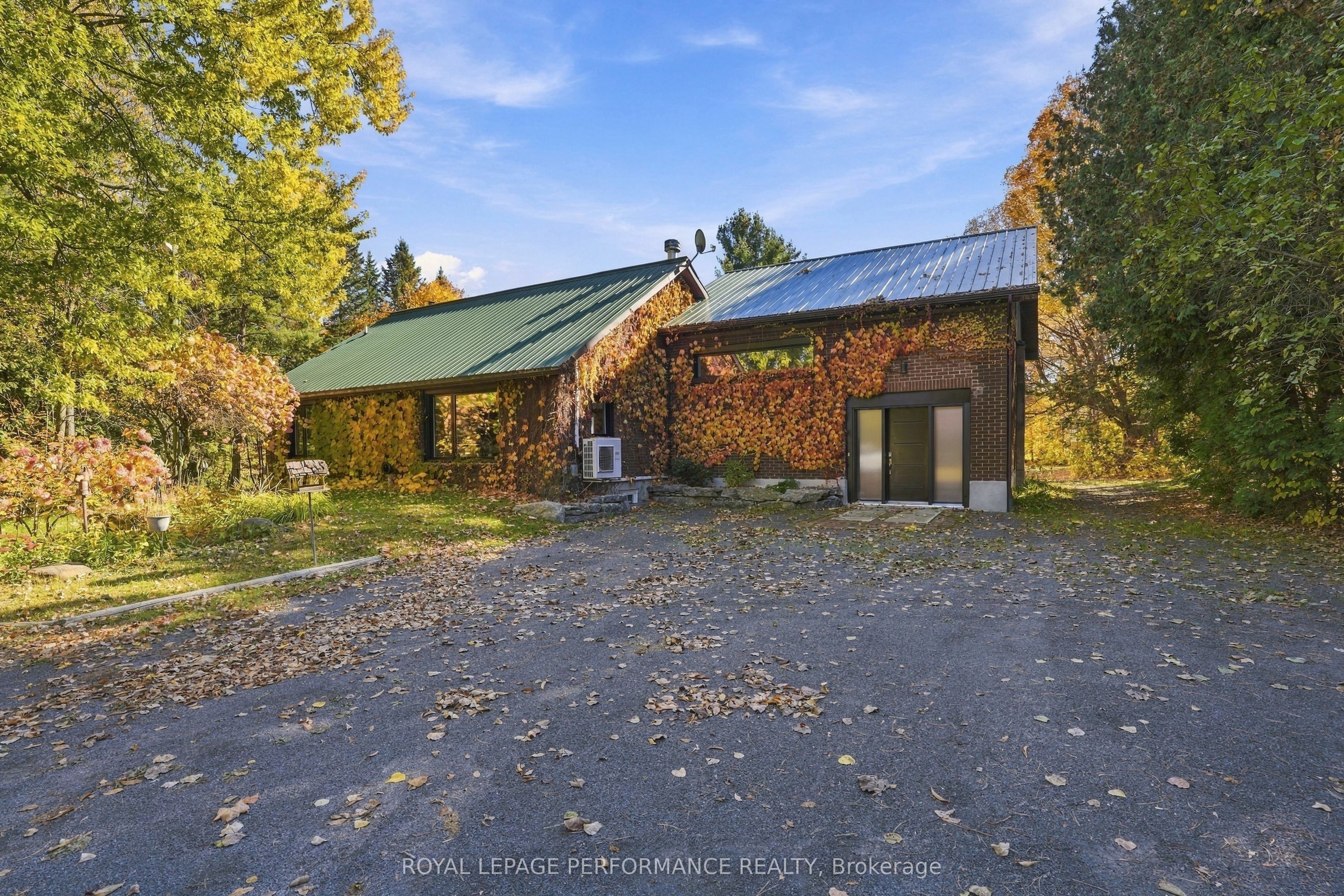 5554 County 10 Road Property Photo 1