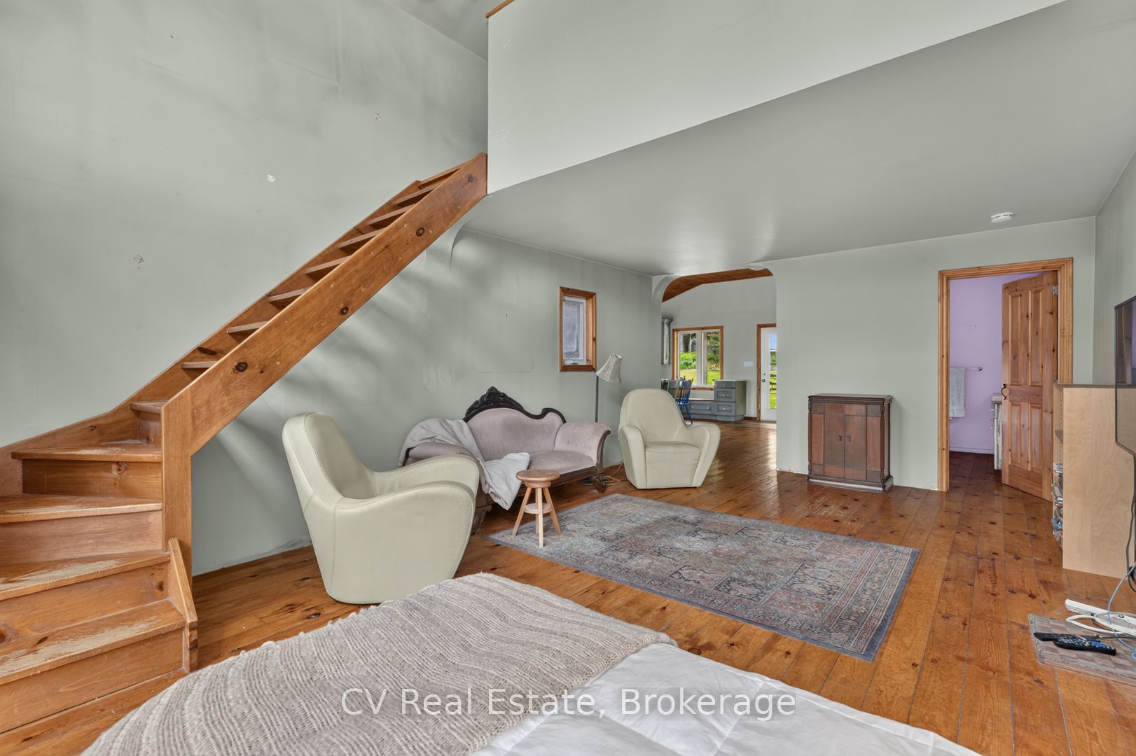 625 Chetwynd Road Property Photo 19