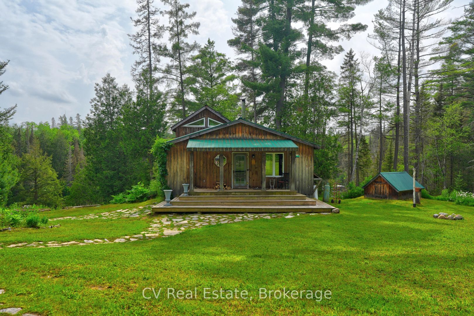 625 Chetwynd Road Property Photo 26