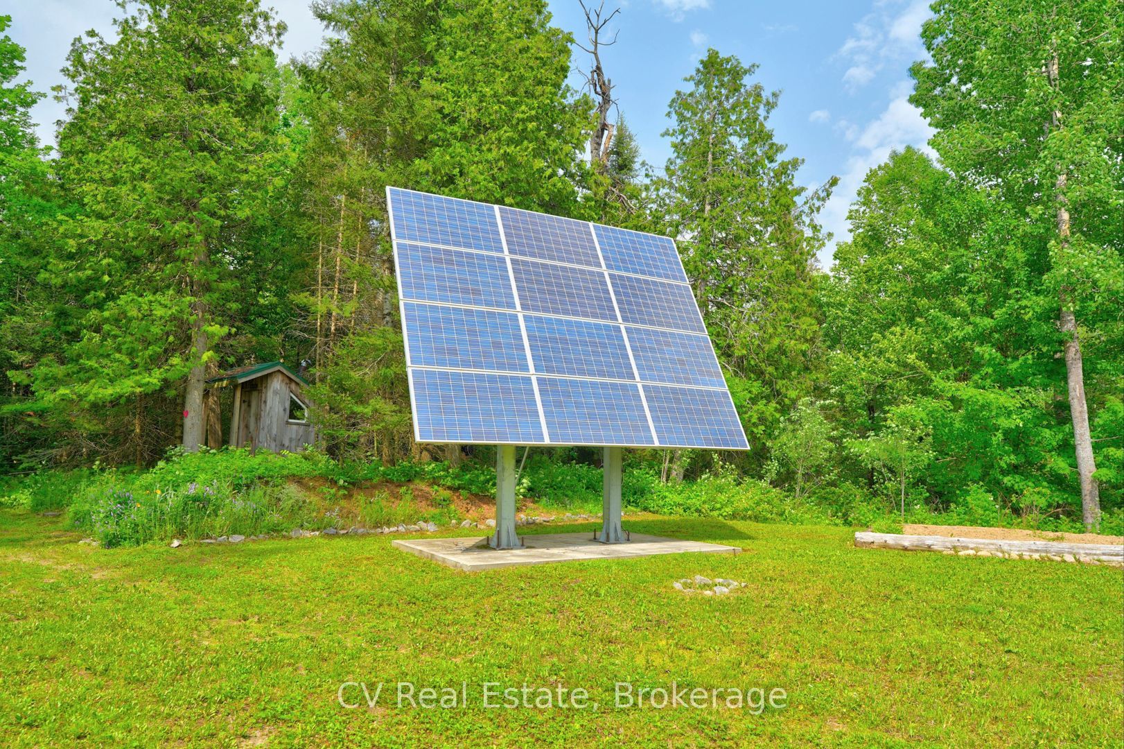 625 Chetwynd Road Property Photo 27