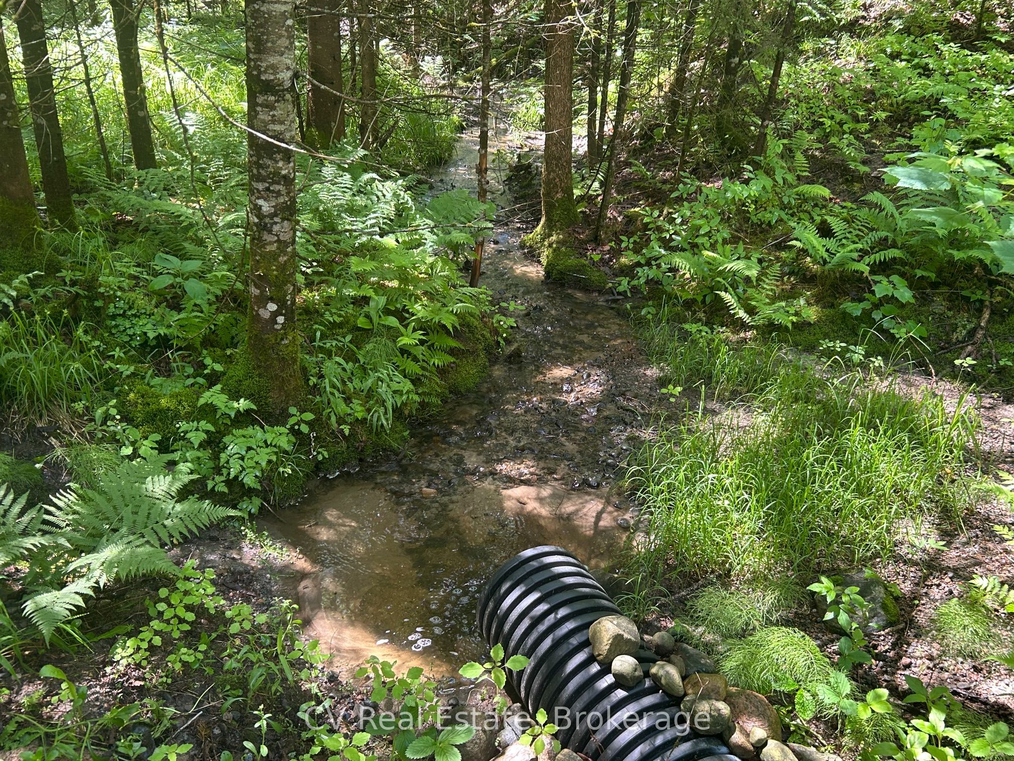 625 Chetwynd Road Property Photo 31
