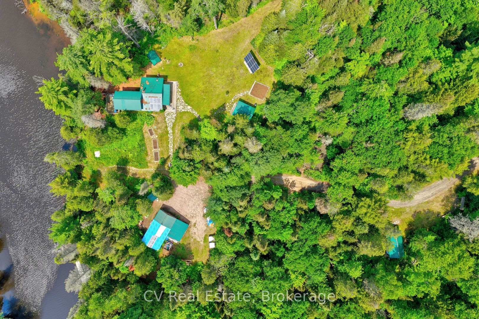 625 Chetwynd Road Property Photo 43