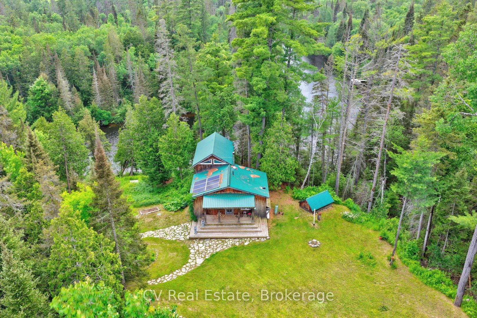 625 Chetwynd Road Property Photo 46