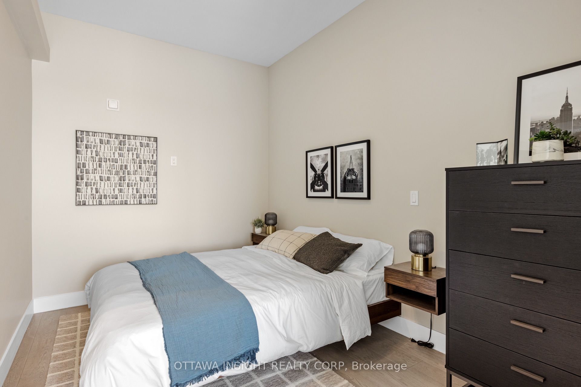180 Kanata Avenue 1c Property Photo 5