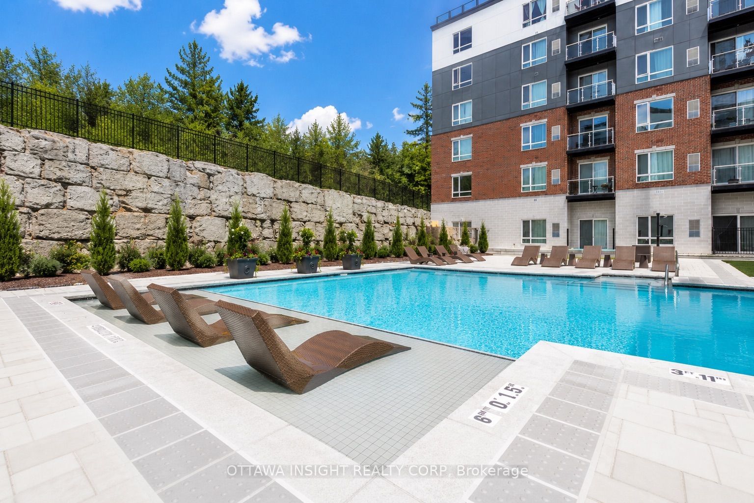 180 Kanata Avenue 1c Property Photo 18