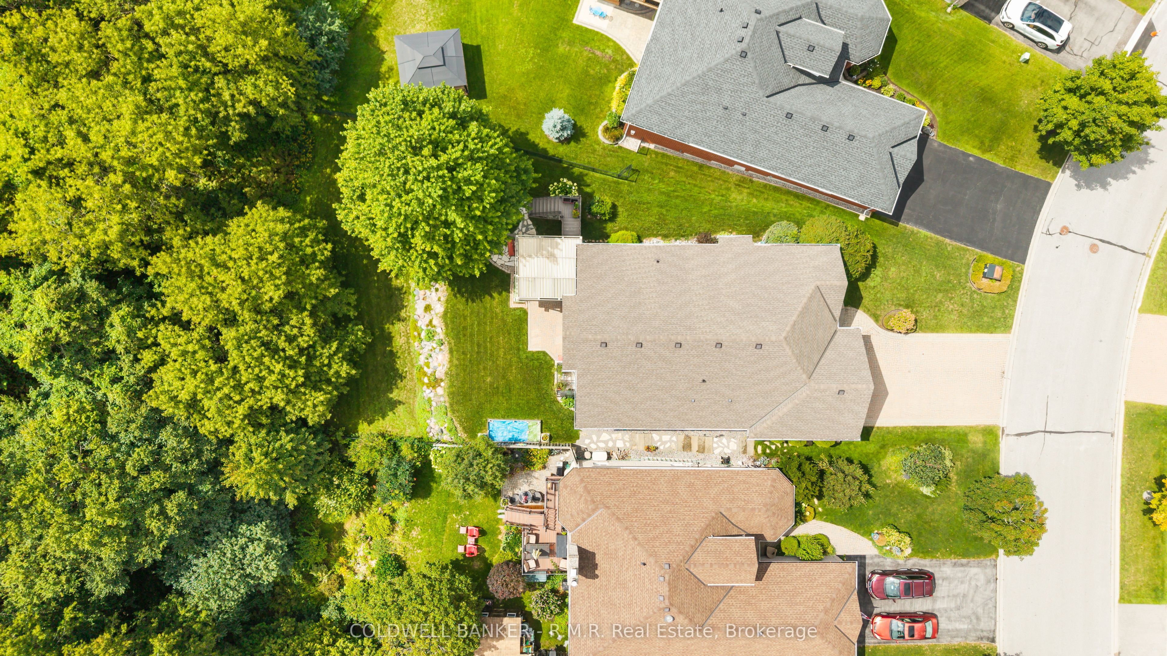 1188 Alder Road E Property Photo 2