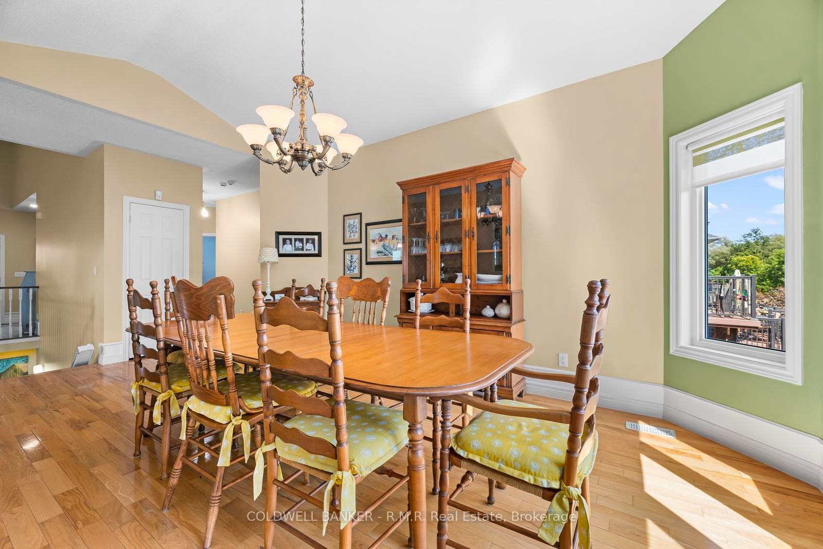 1188 Alder Road E Property Photo 18