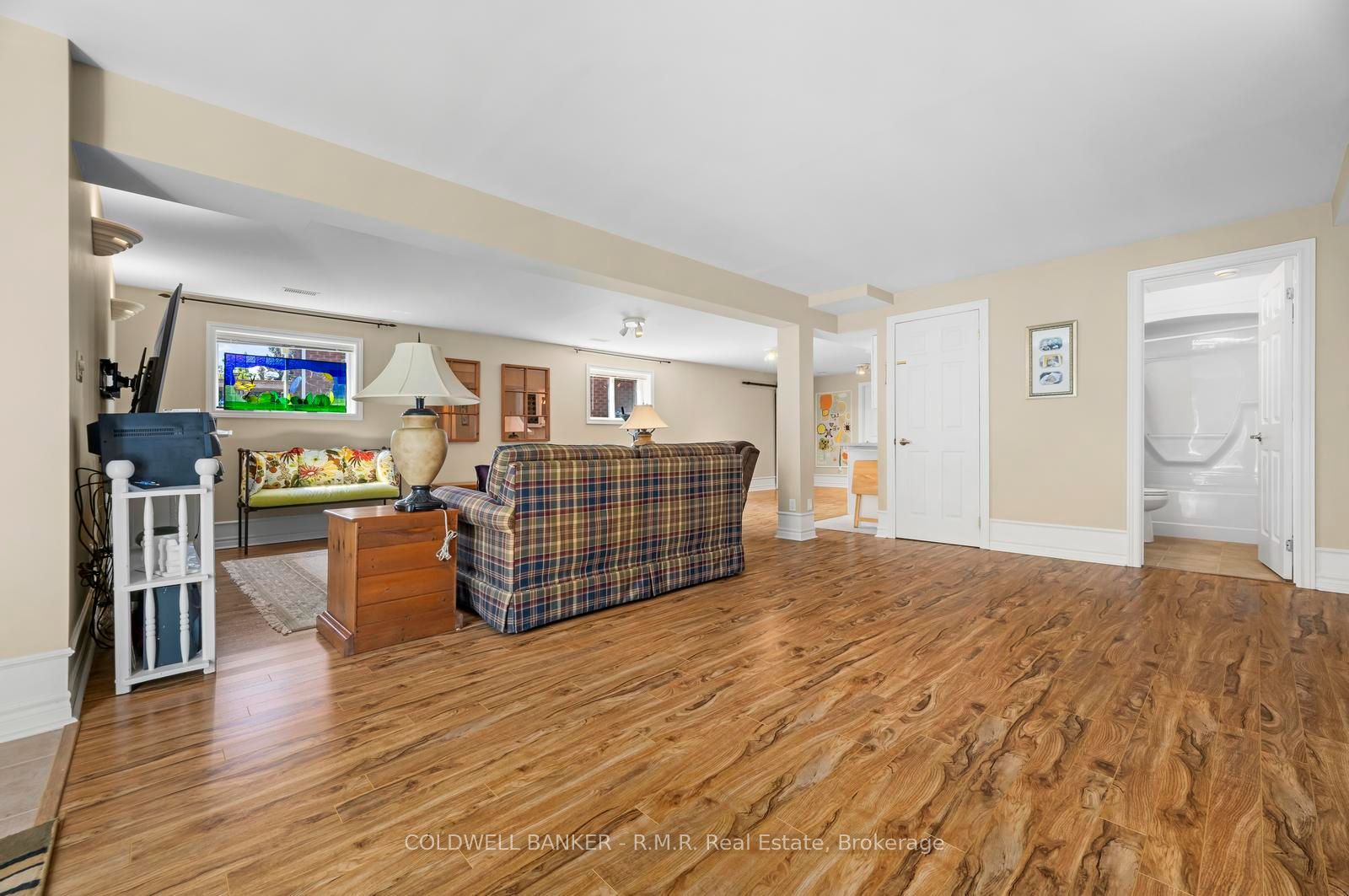 1188 Alder Road E Property Photo 33