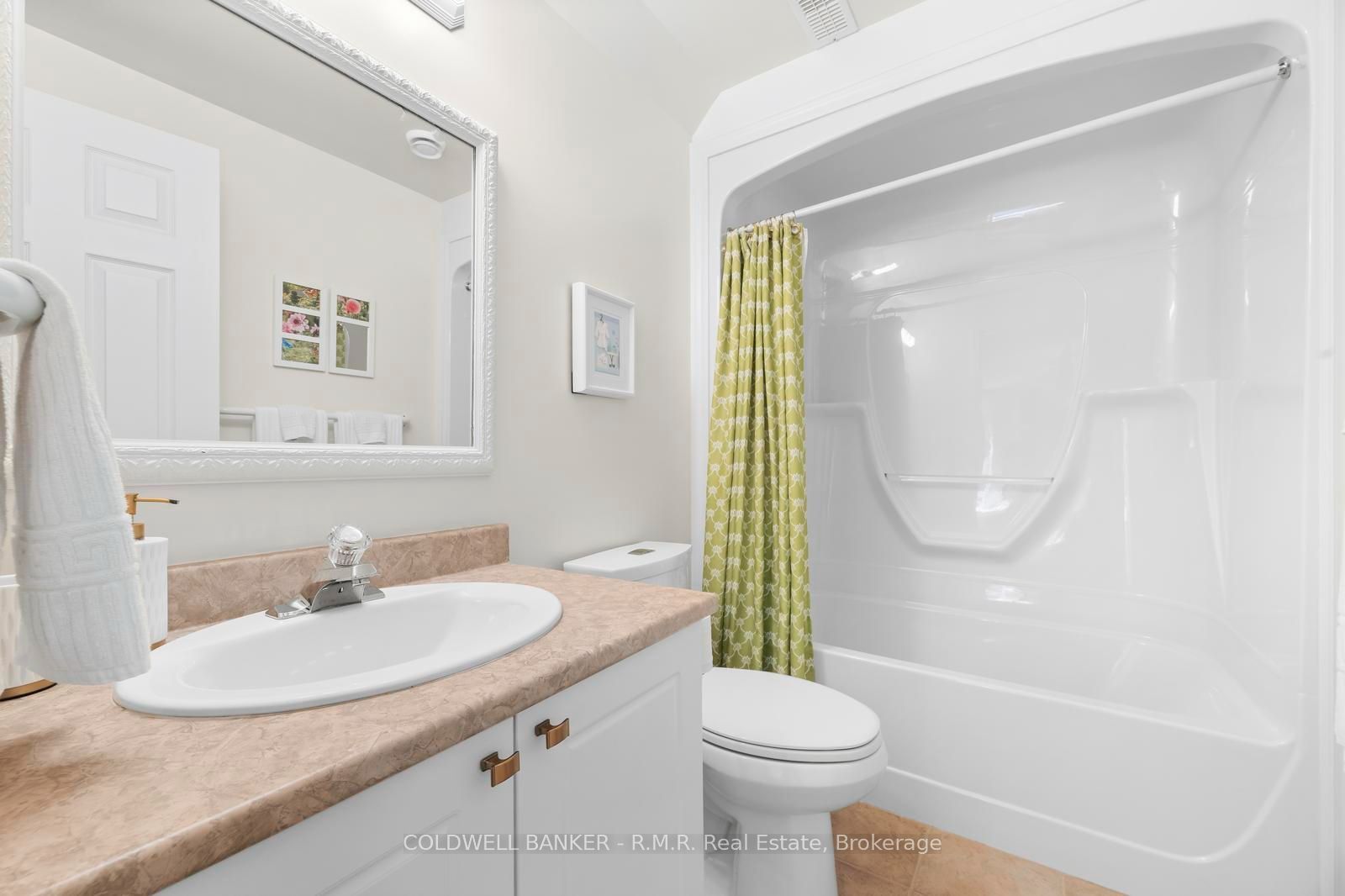 1188 Alder Road E Property Photo 35