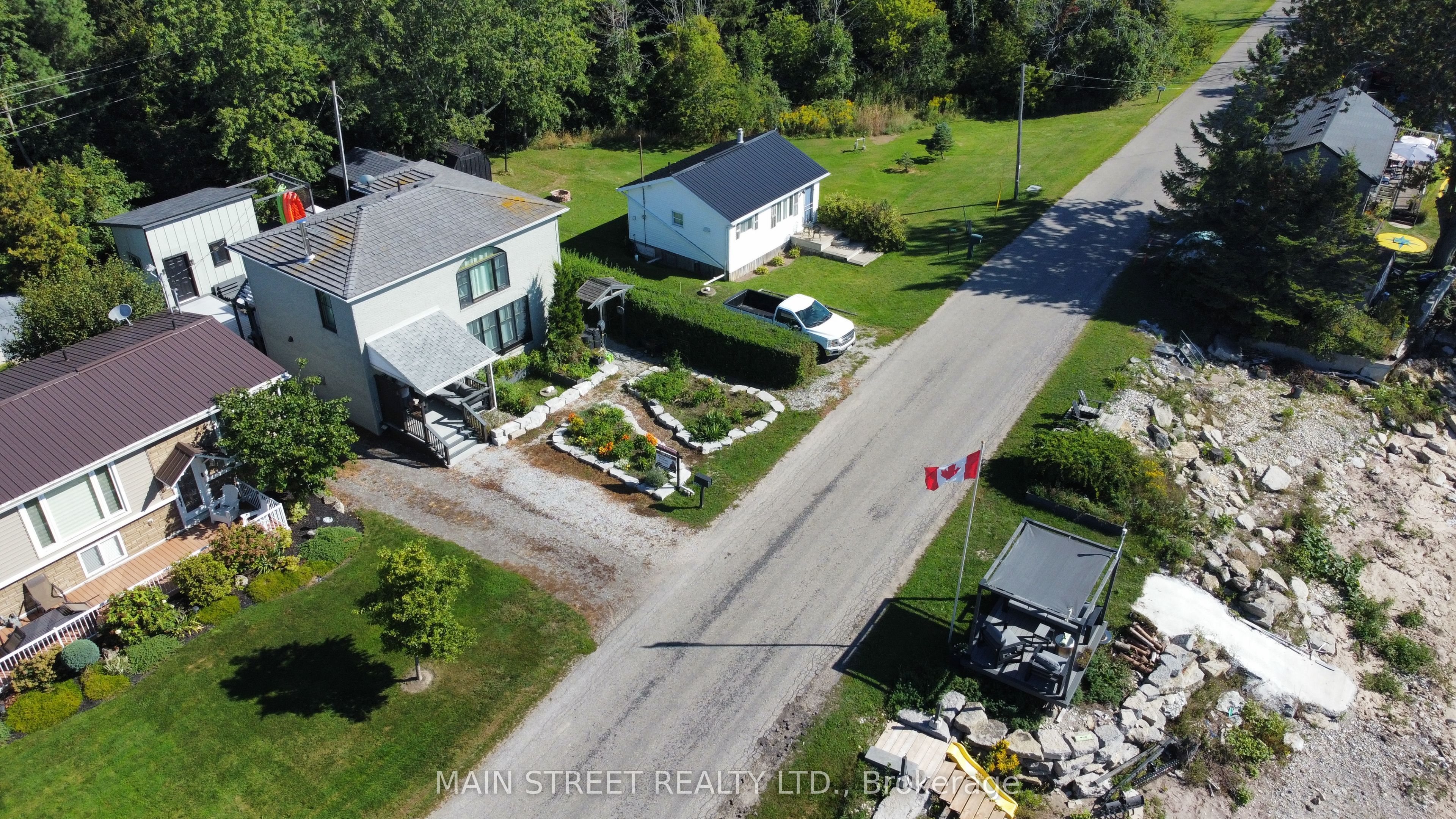 1275 Lakeshore Road Property Photo 6